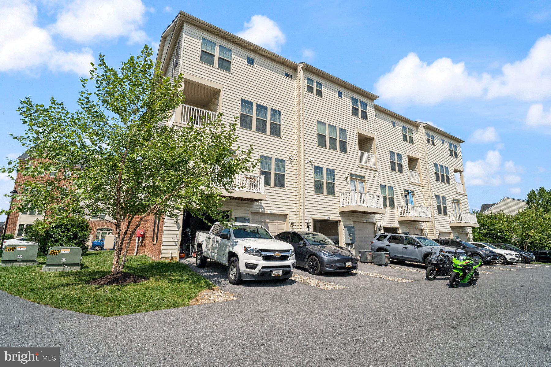 LINTON AT BALLENGER - Residential Lease