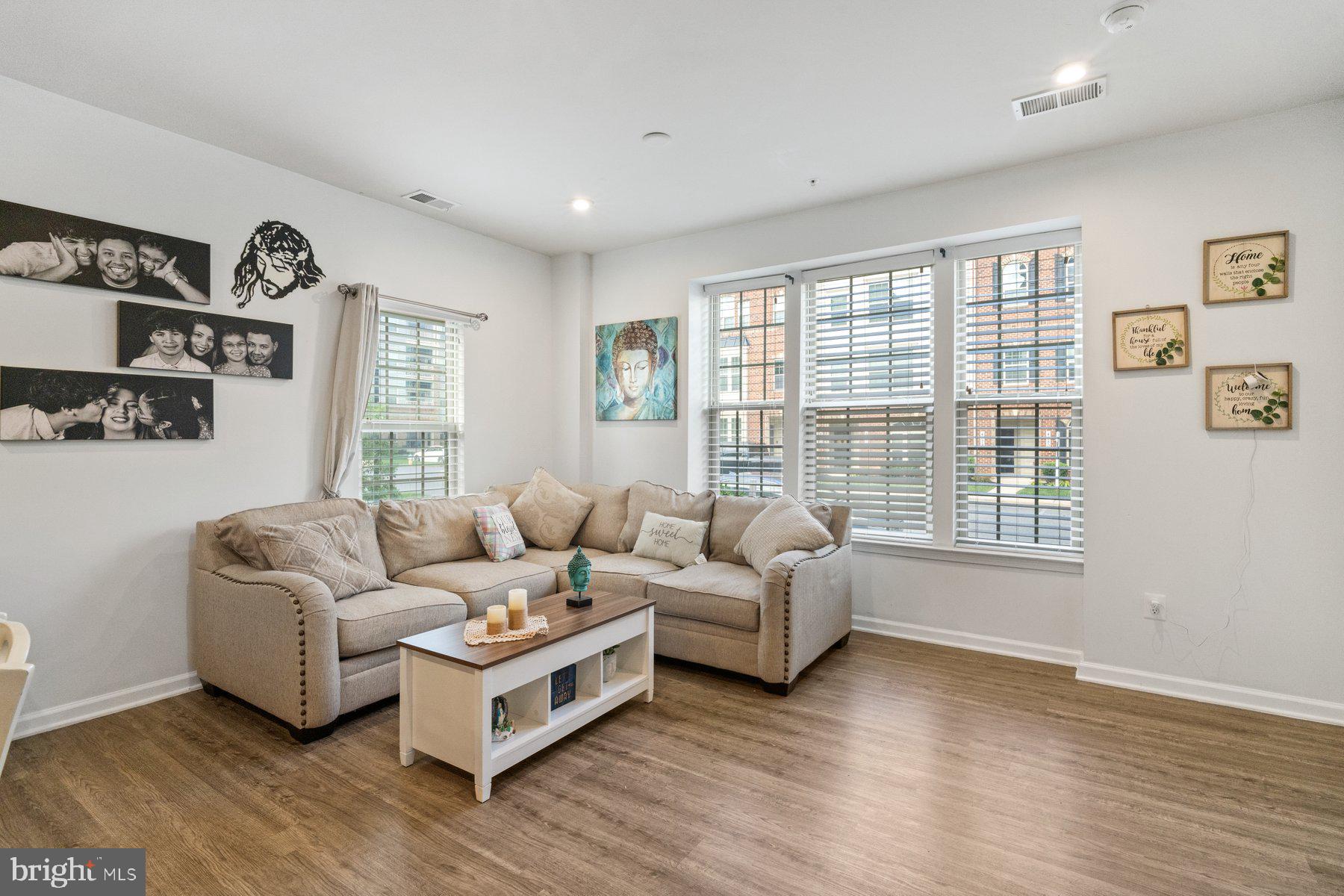 LINTON AT BALLENGER - Residential Lease