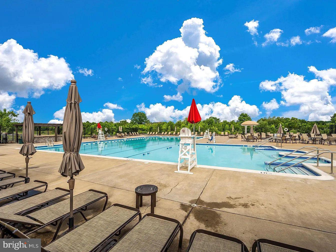 LINTON AT BALLENGER - Residential Lease