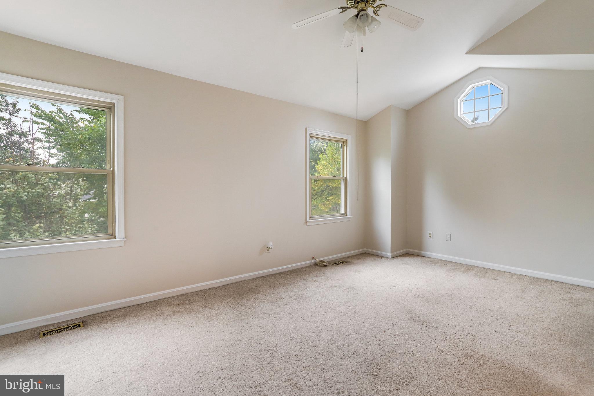 ROXBURY OF MT VERNON - Residential