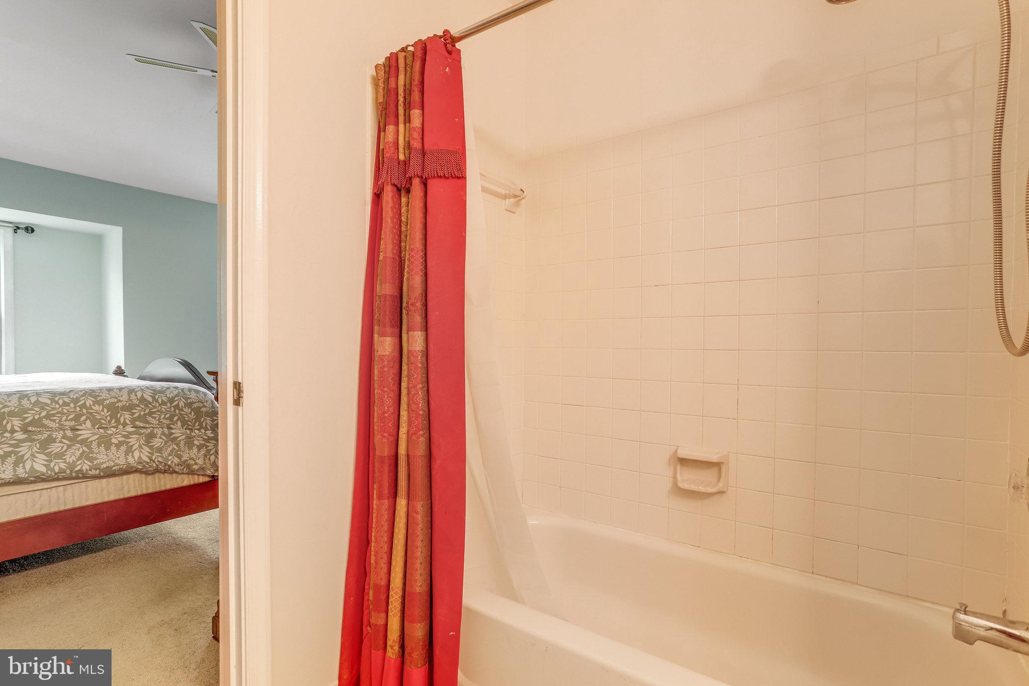 ROXBURY OF MT VERNON - Residential