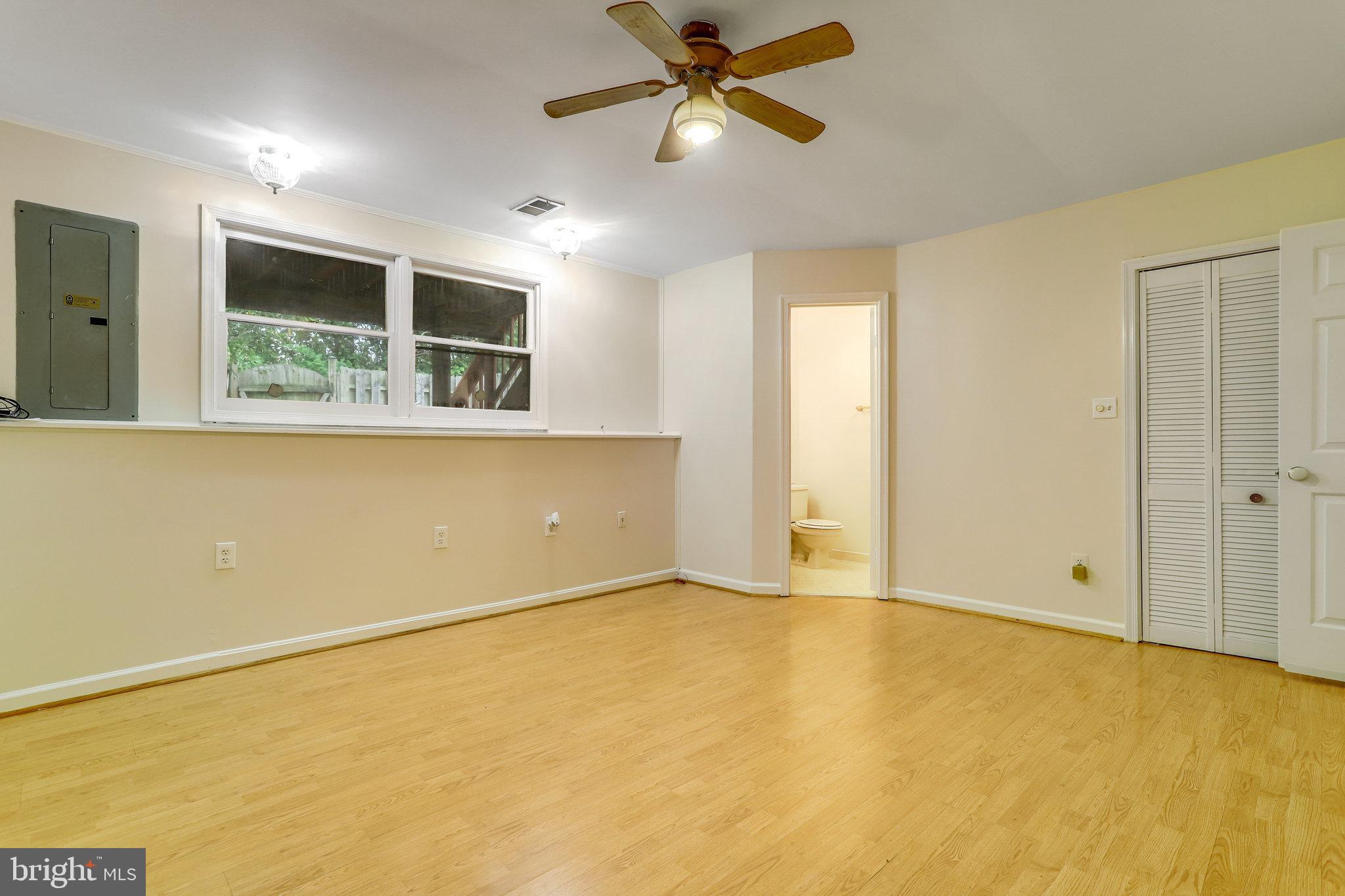 ROXBURY OF MT VERNON - Residential