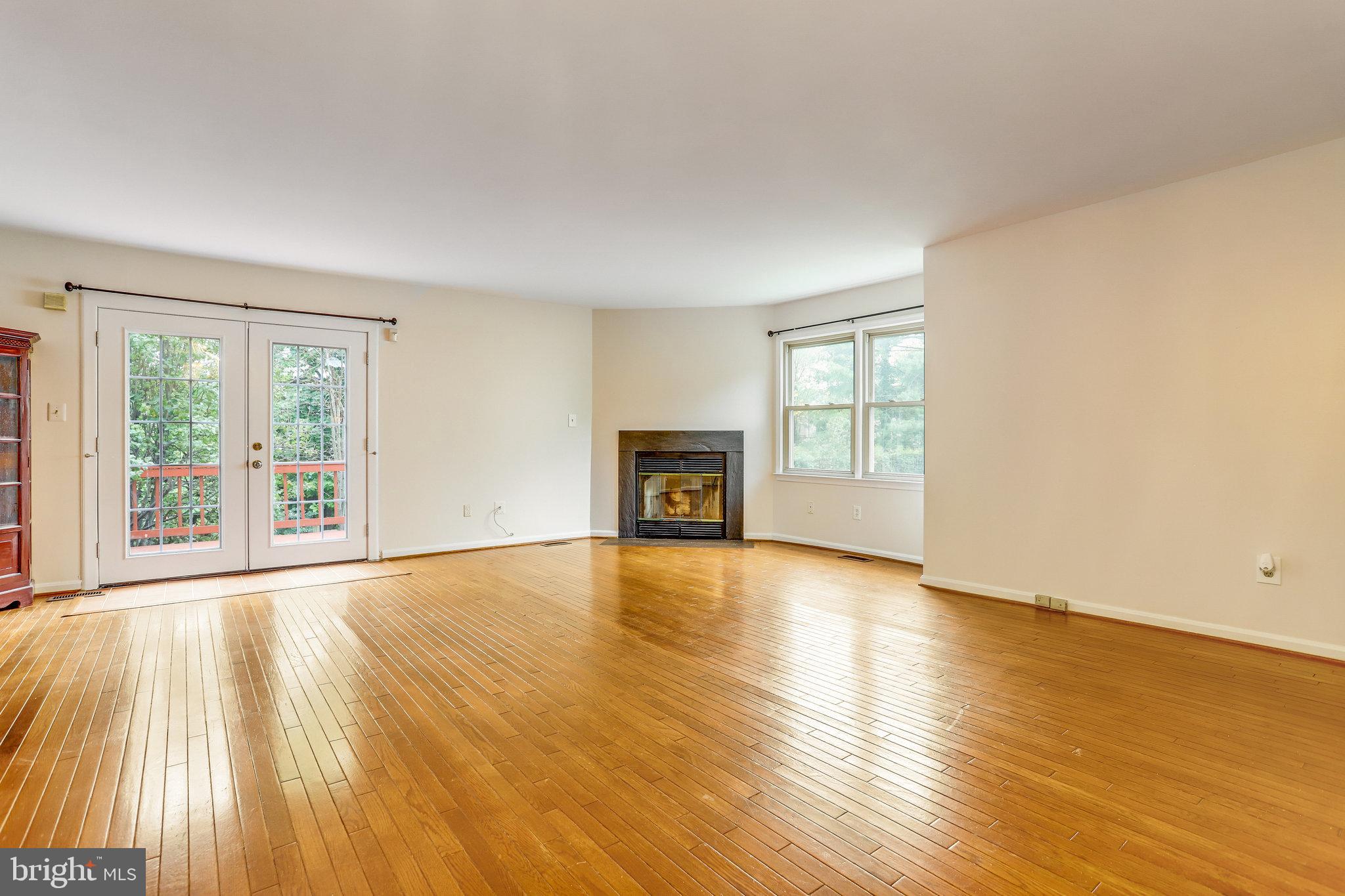 ROXBURY OF MT VERNON - Residential