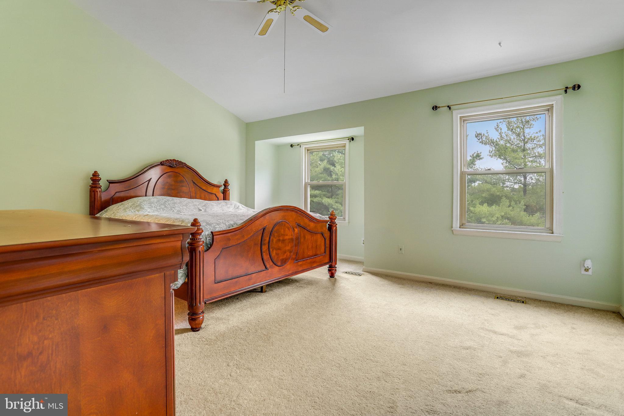 ROXBURY OF MT VERNON - Residential