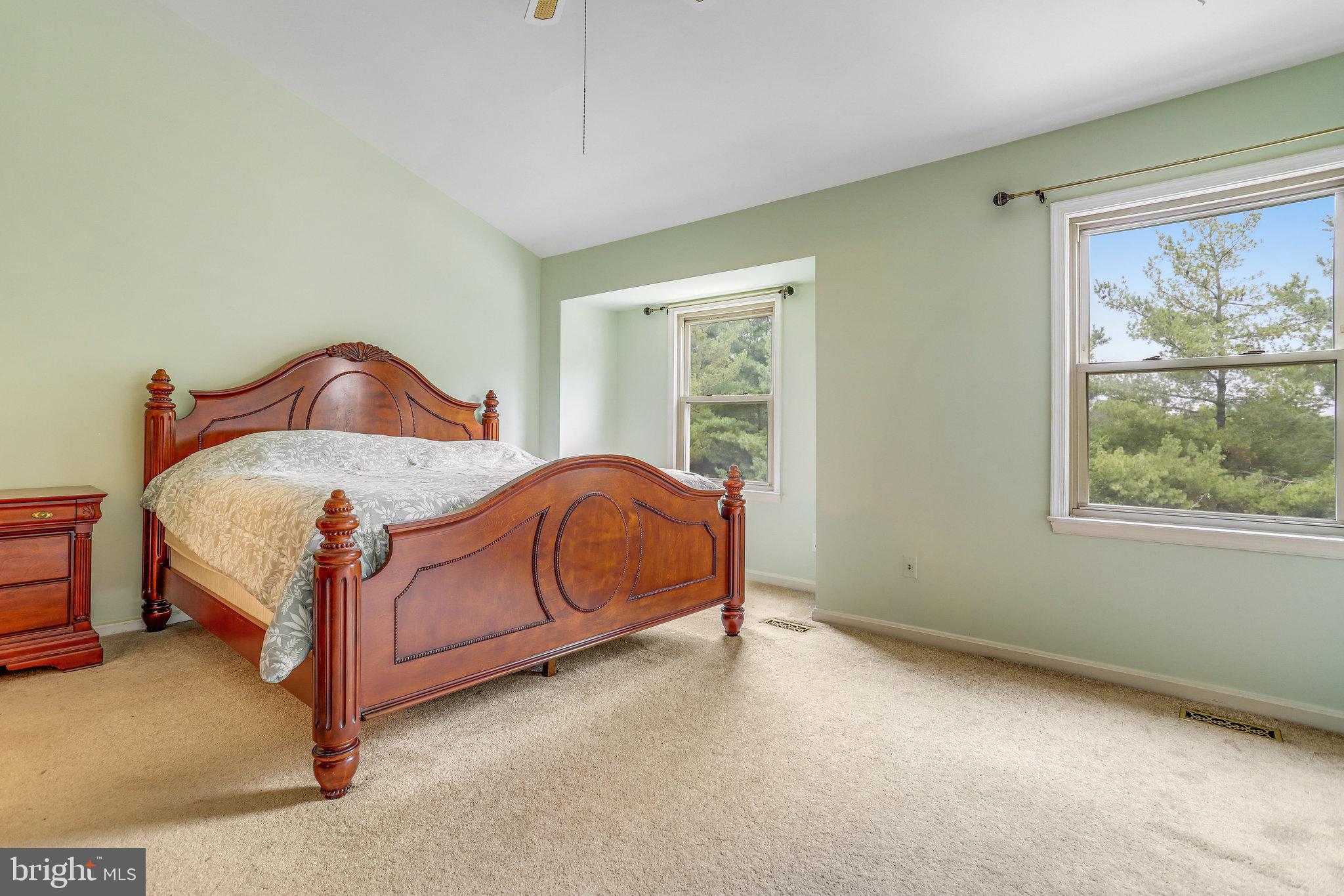 ROXBURY OF MT VERNON - Residential