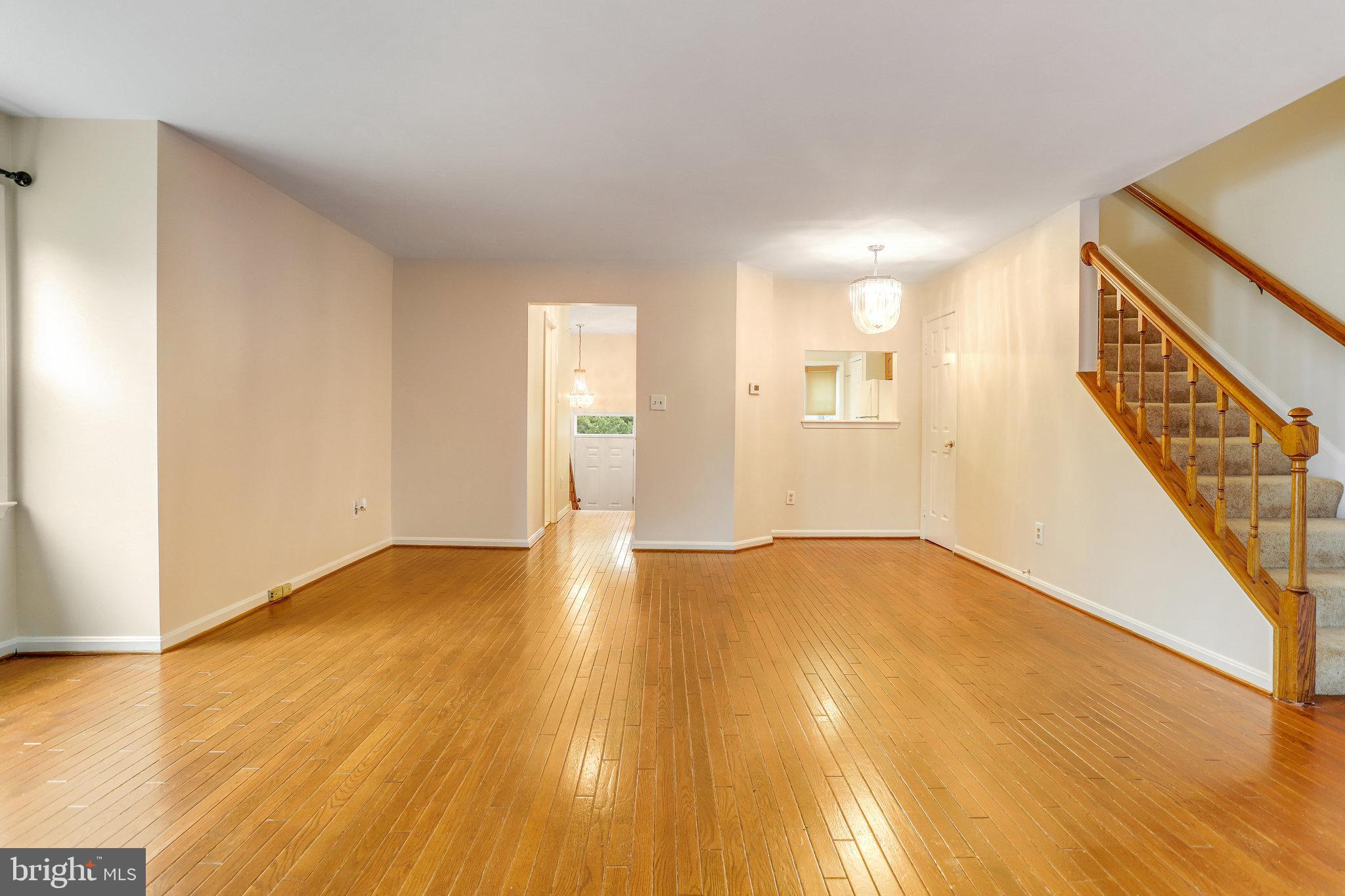 ROXBURY OF MT VERNON - Residential