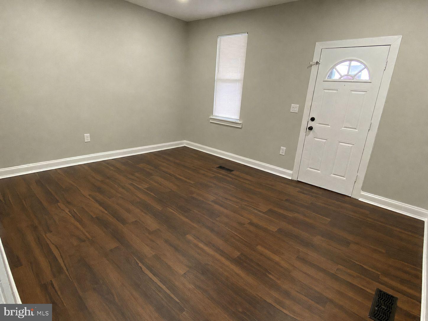 NORTH END - Residential