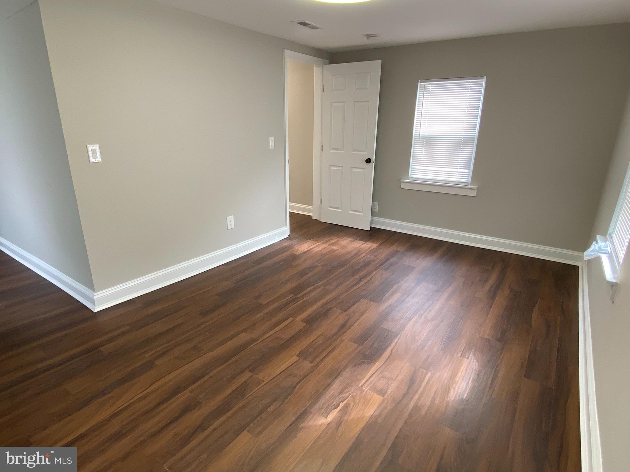 NORTH END - Residential