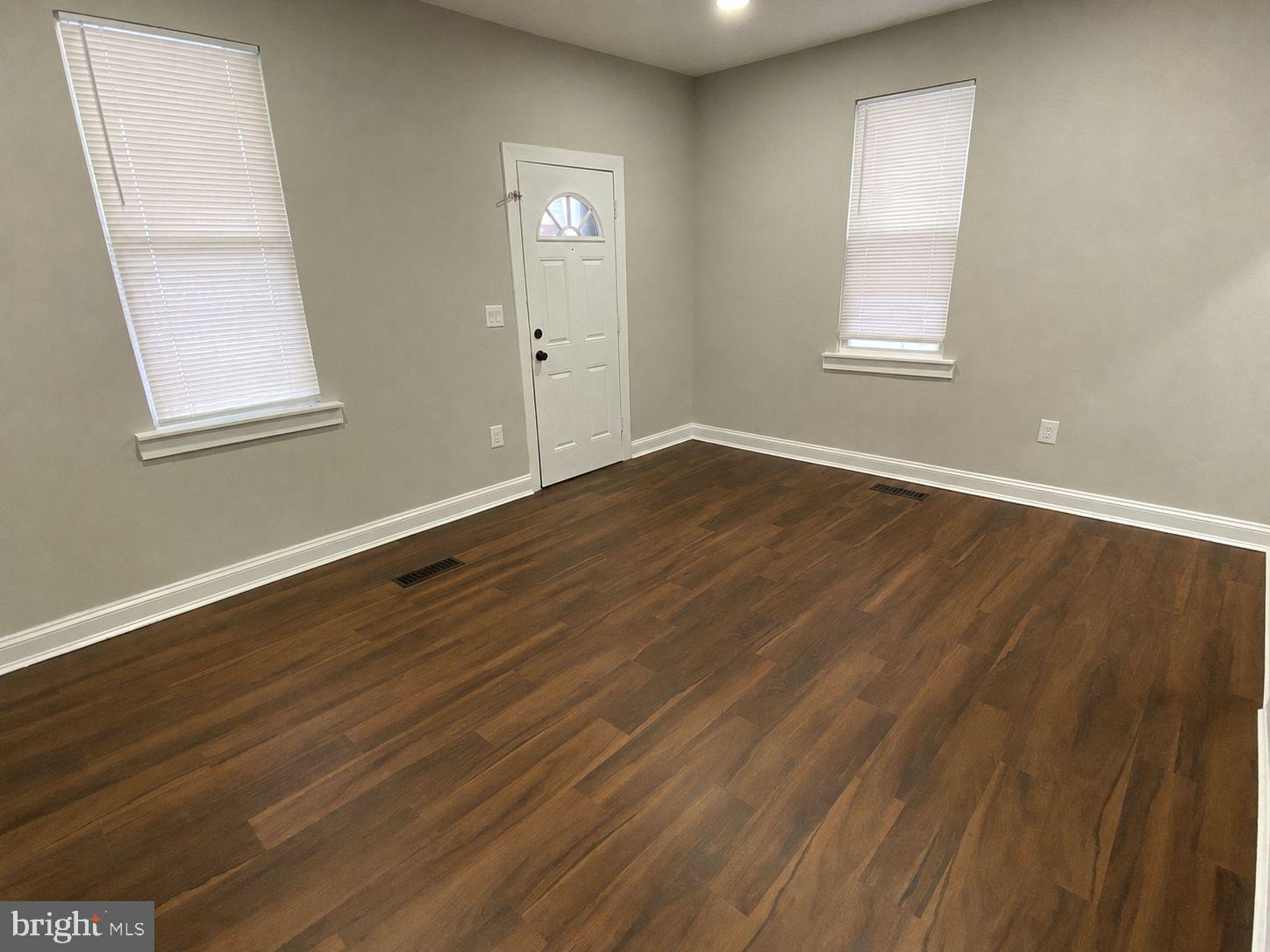 NORTH END - Residential