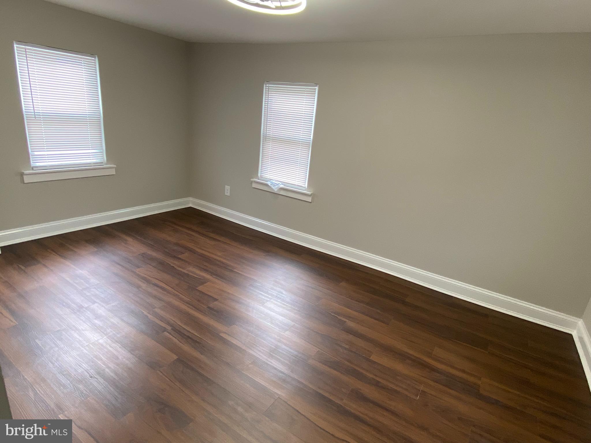 NORTH END - Residential