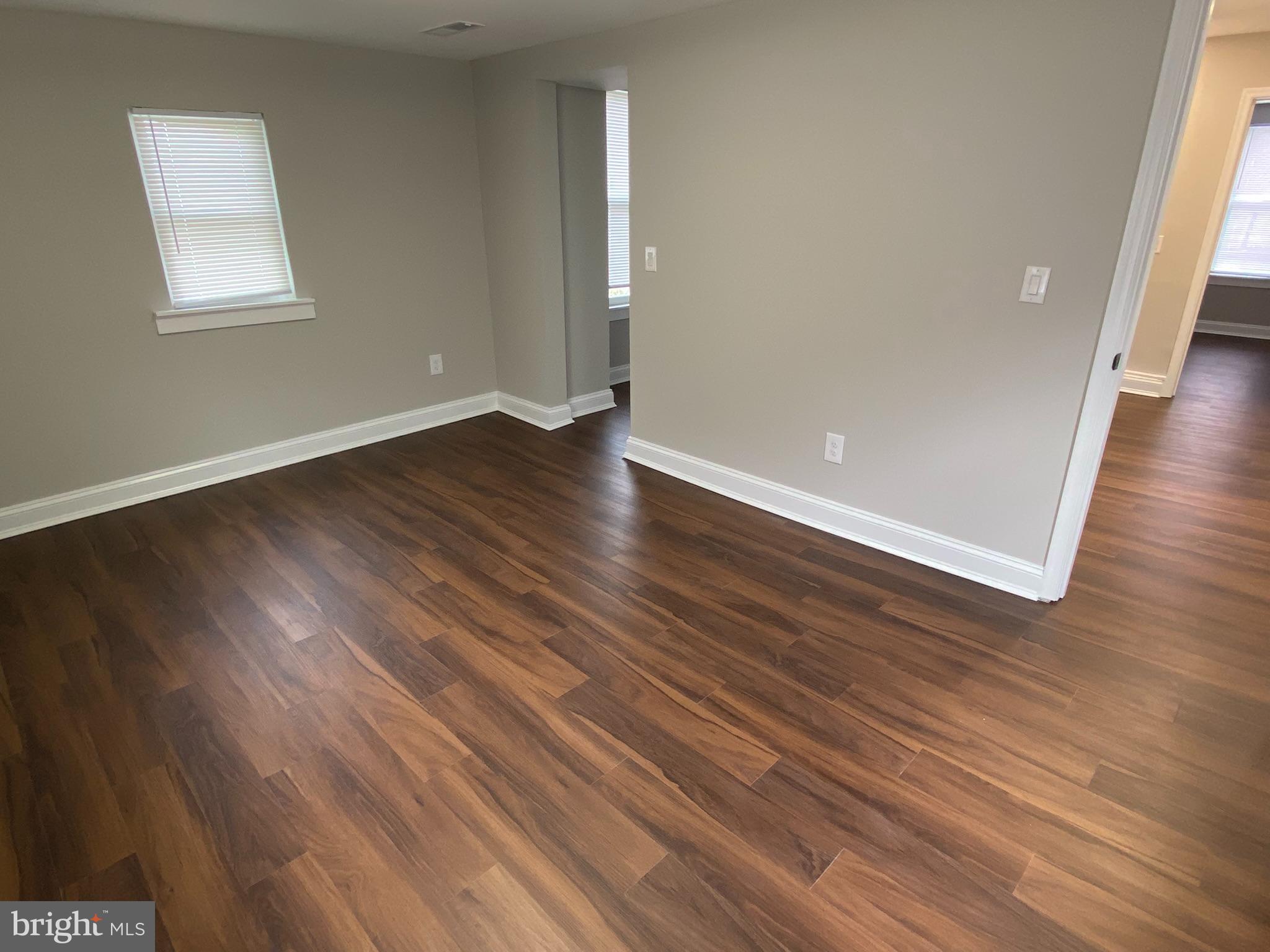 NORTH END - Residential