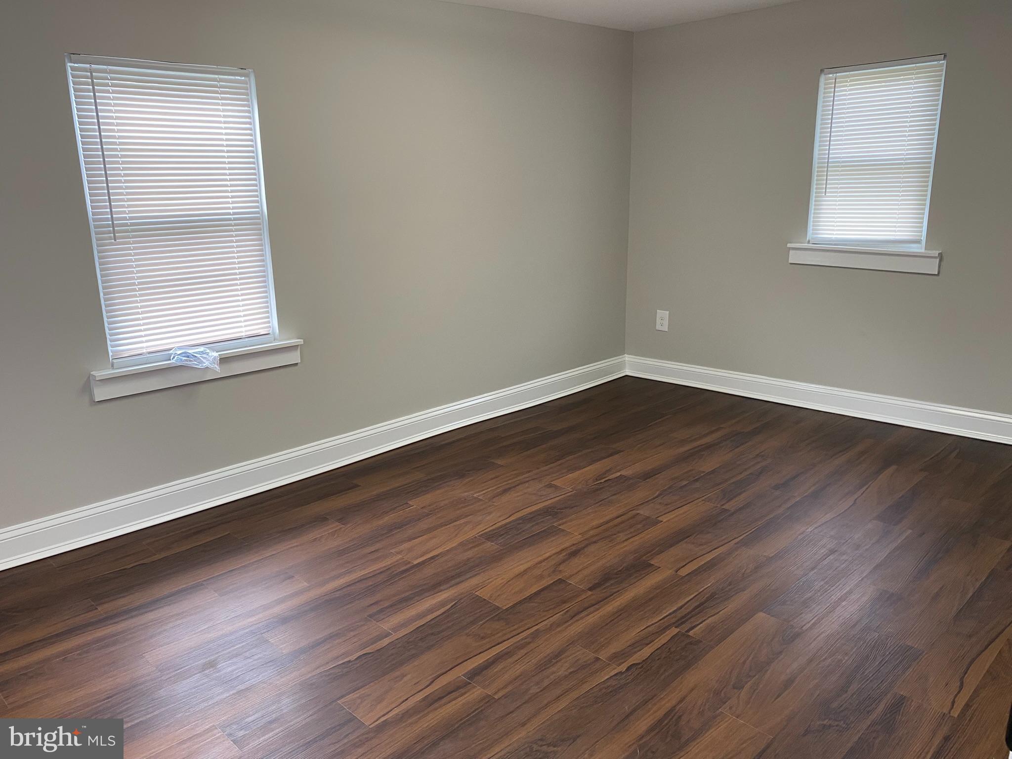 NORTH END - Residential