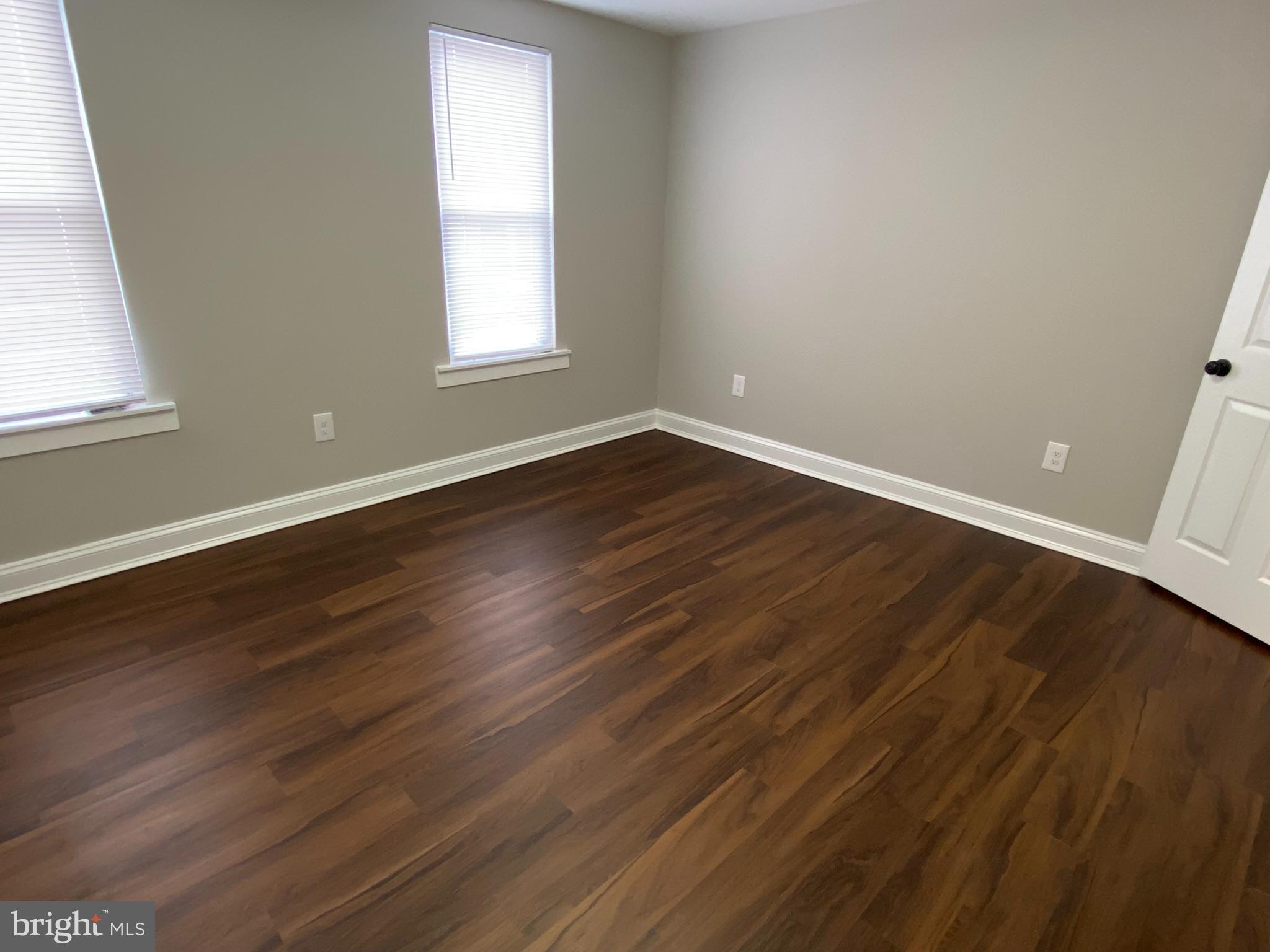 NORTH END - Residential