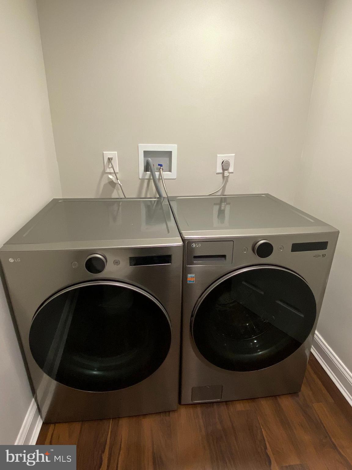 NORTH END - Residential