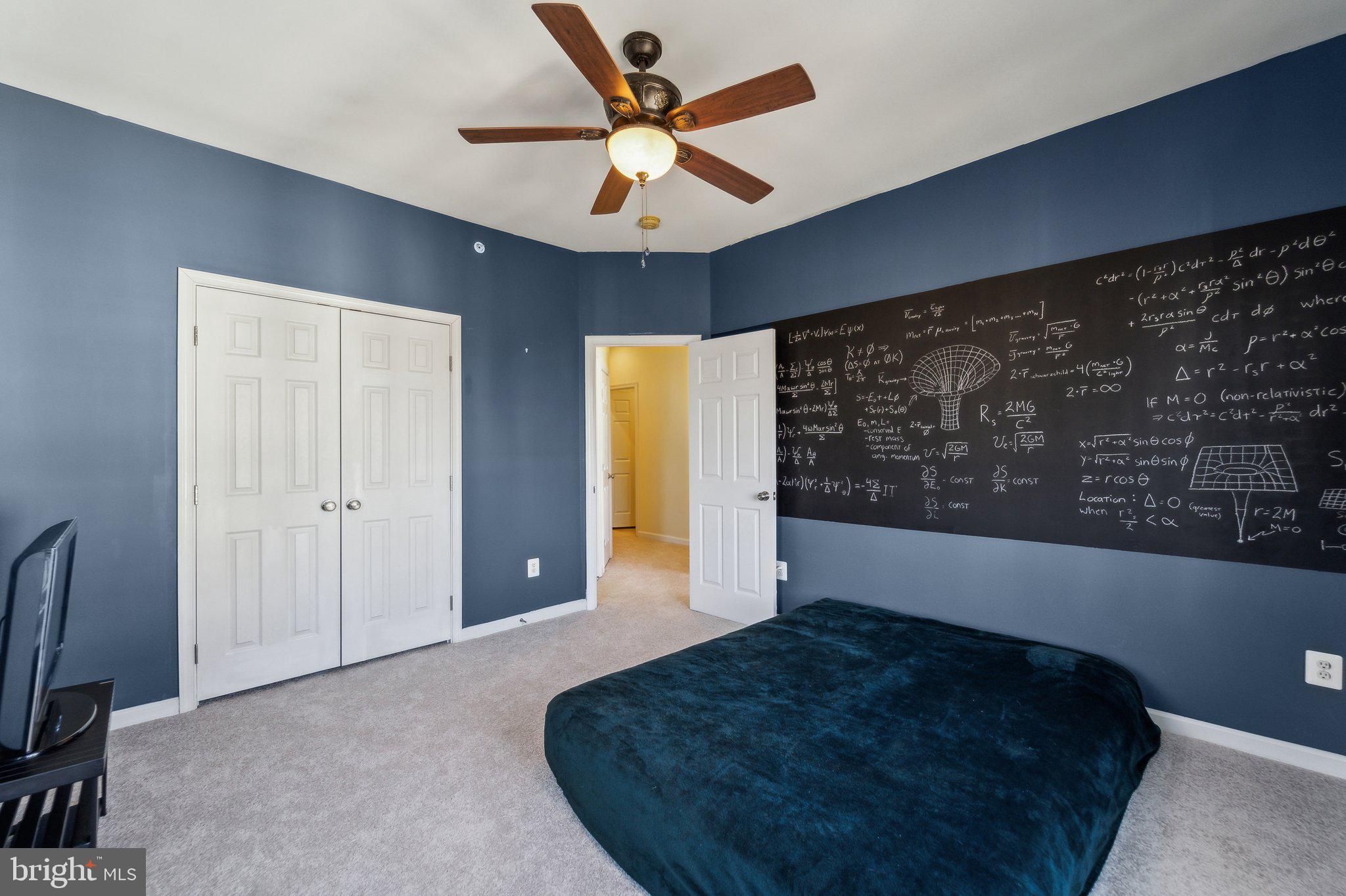 POTOMAC CLUB - Residential