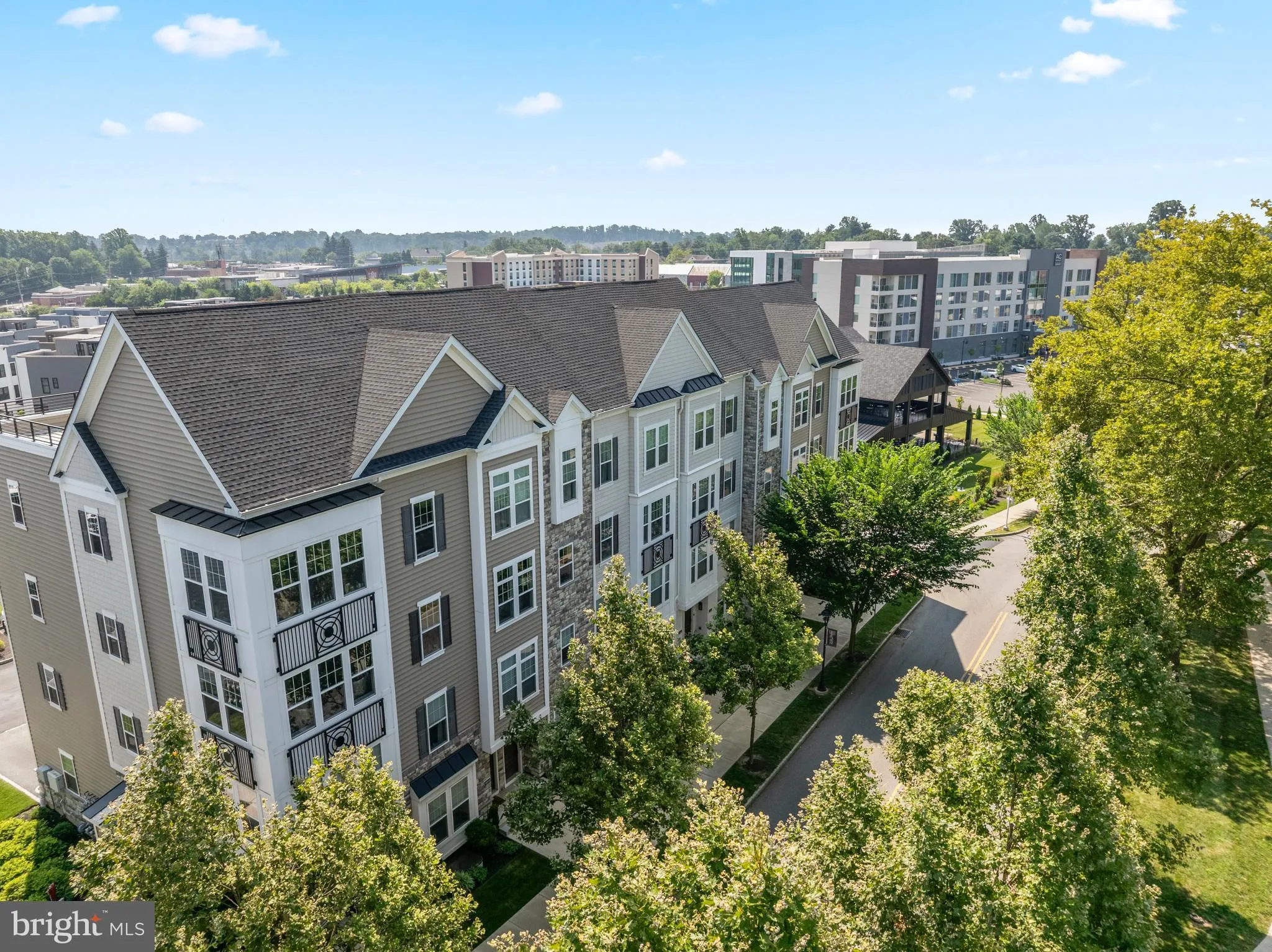Newtown Square, Pennsylvania 19073, United States, 3 Bedrooms Bedrooms, ,4 BathroomsBathrooms,Residential,Active,180281