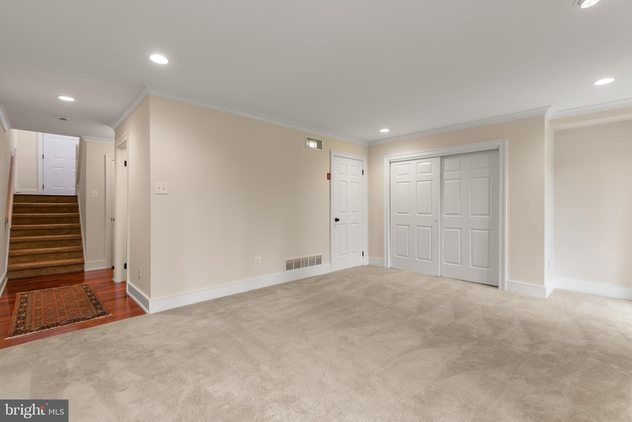 CHESTERBROOK - Residential
