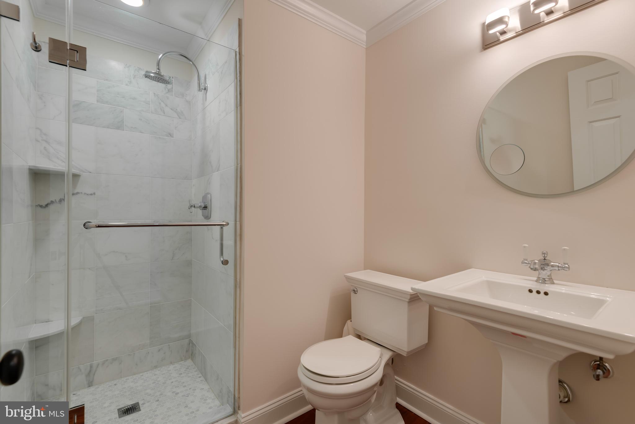 CHESTERBROOK - Residential