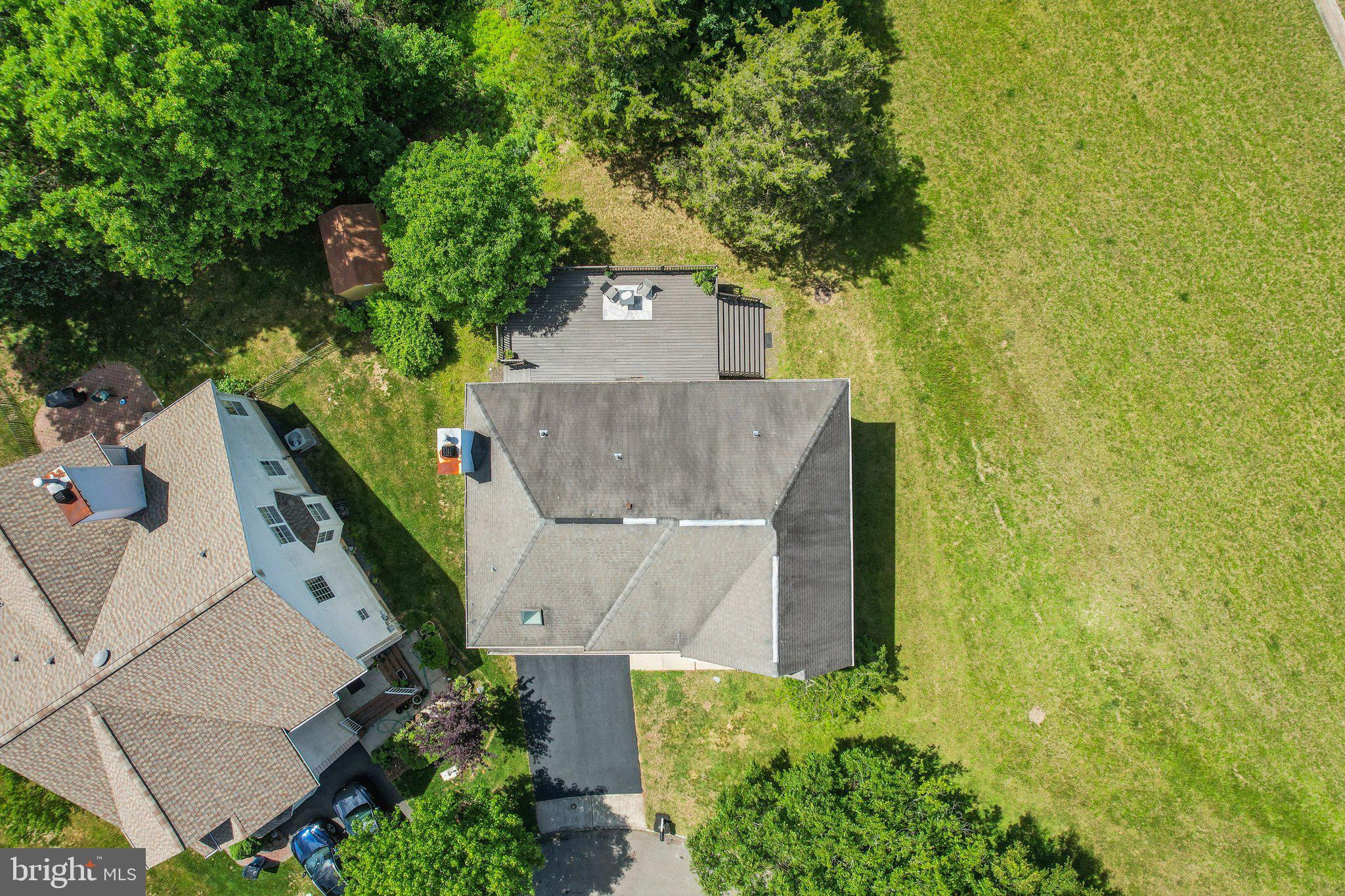 50 HUDNUT LANE
