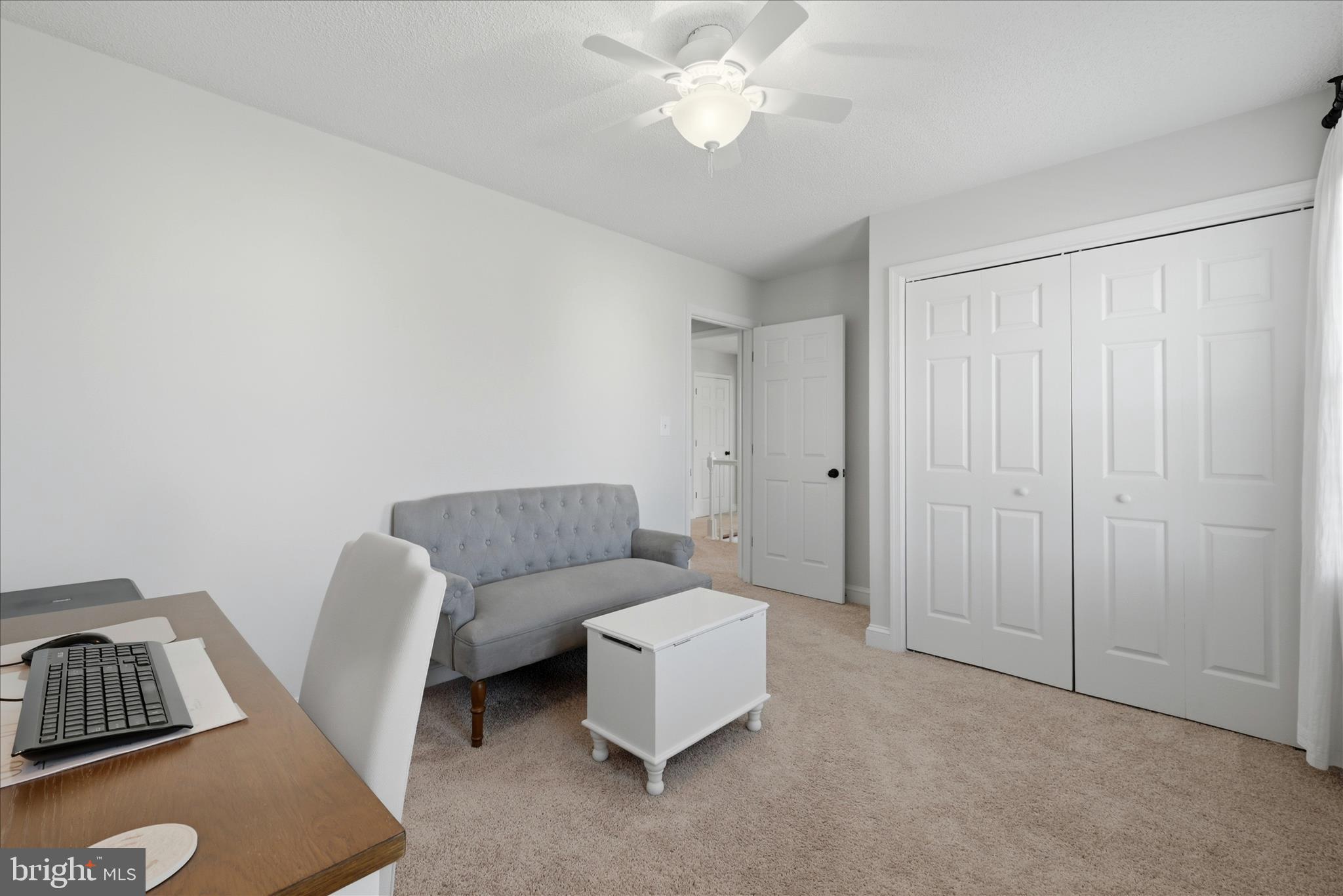 WOODSIDE ESTATES - Residential