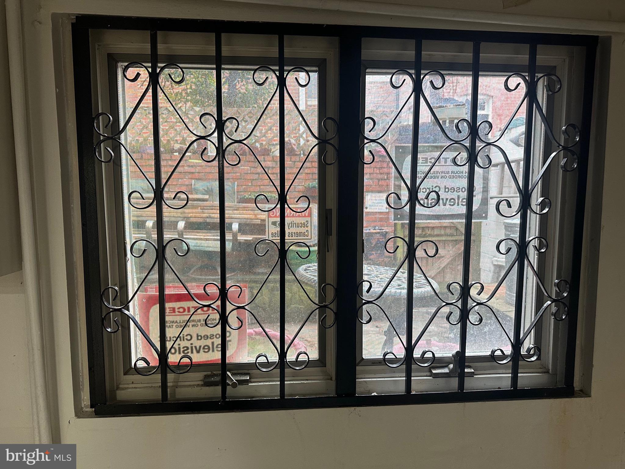 GEORGETOWN - Commercial Sale