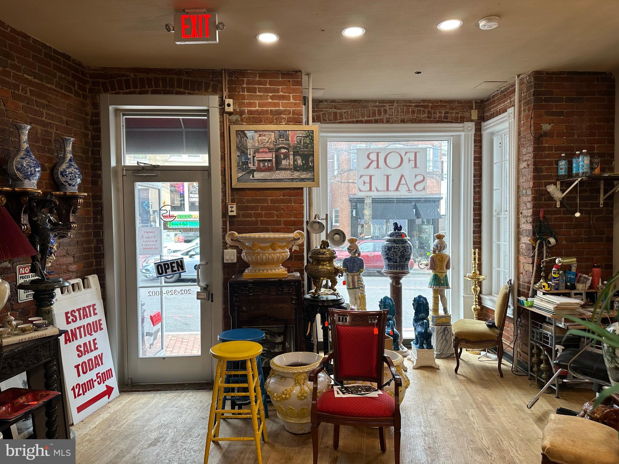 1620 WISCONSIN AVENUE NW