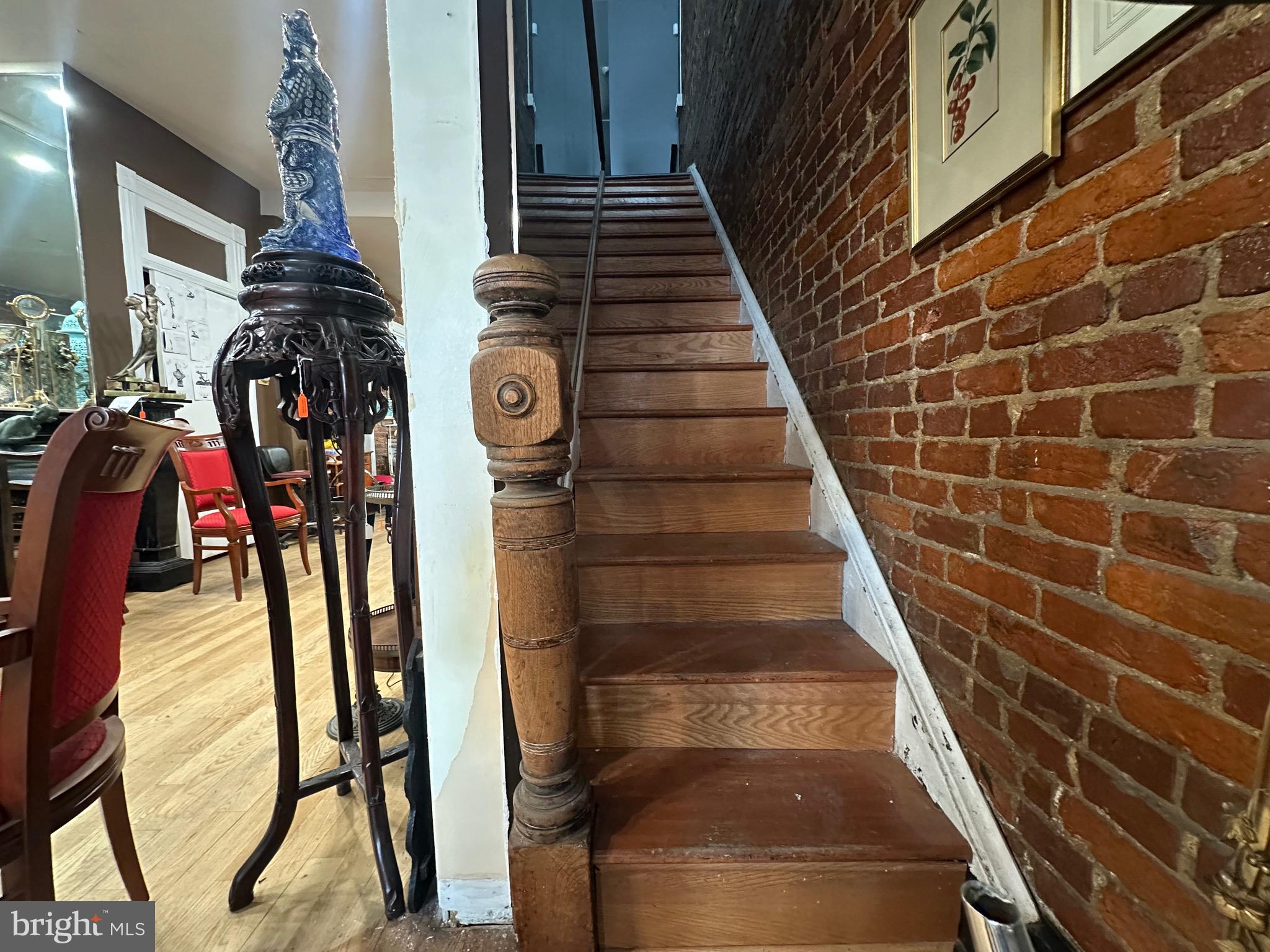 GEORGETOWN - Commercial Sale