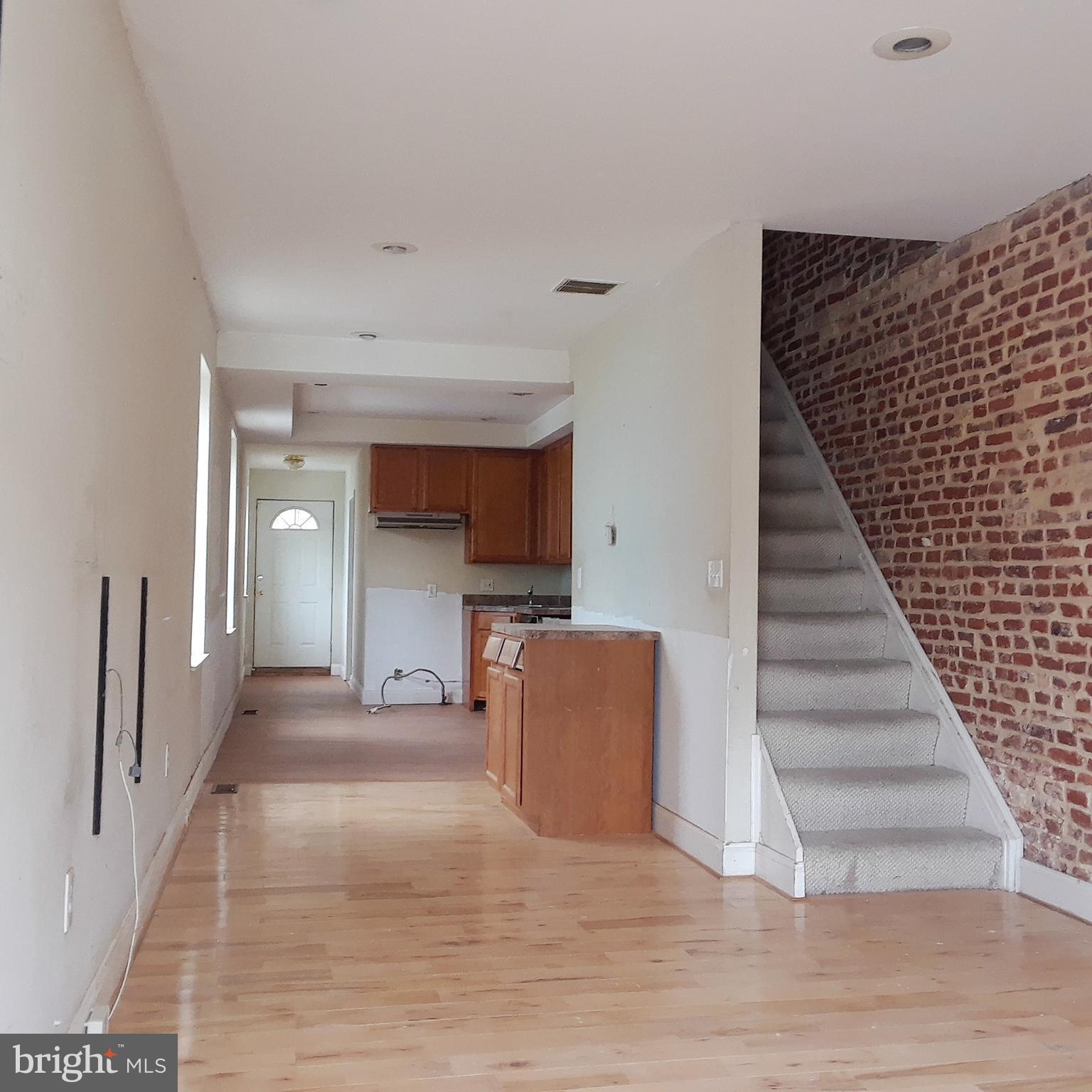 WASHINGTON VILLAGE - Residential