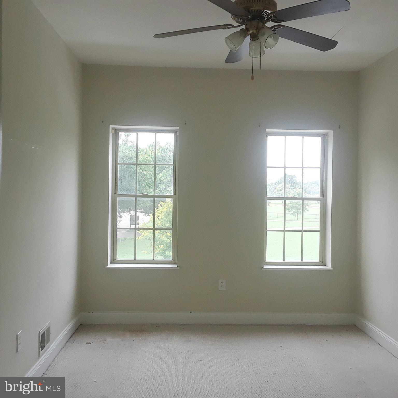 WASHINGTON VILLAGE - Residential