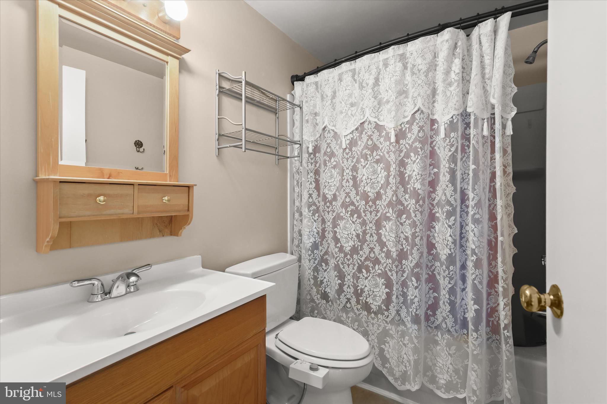 LONG REACH - Residential