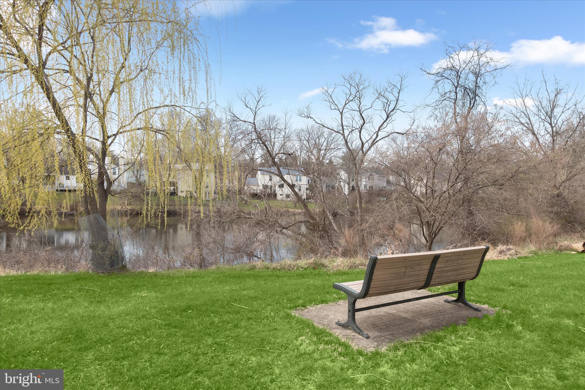 LONG REACH - Residential