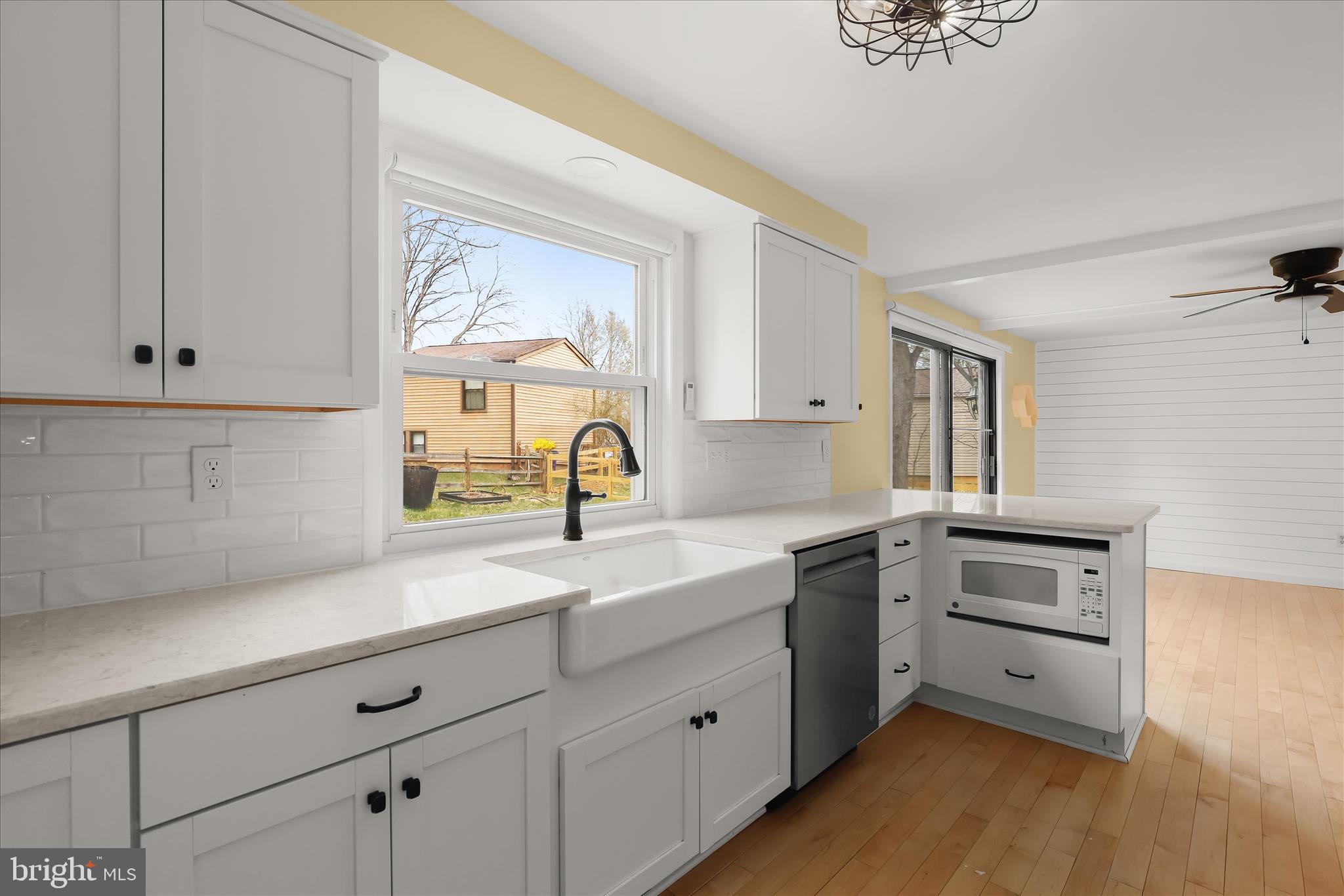 LONG REACH - Residential