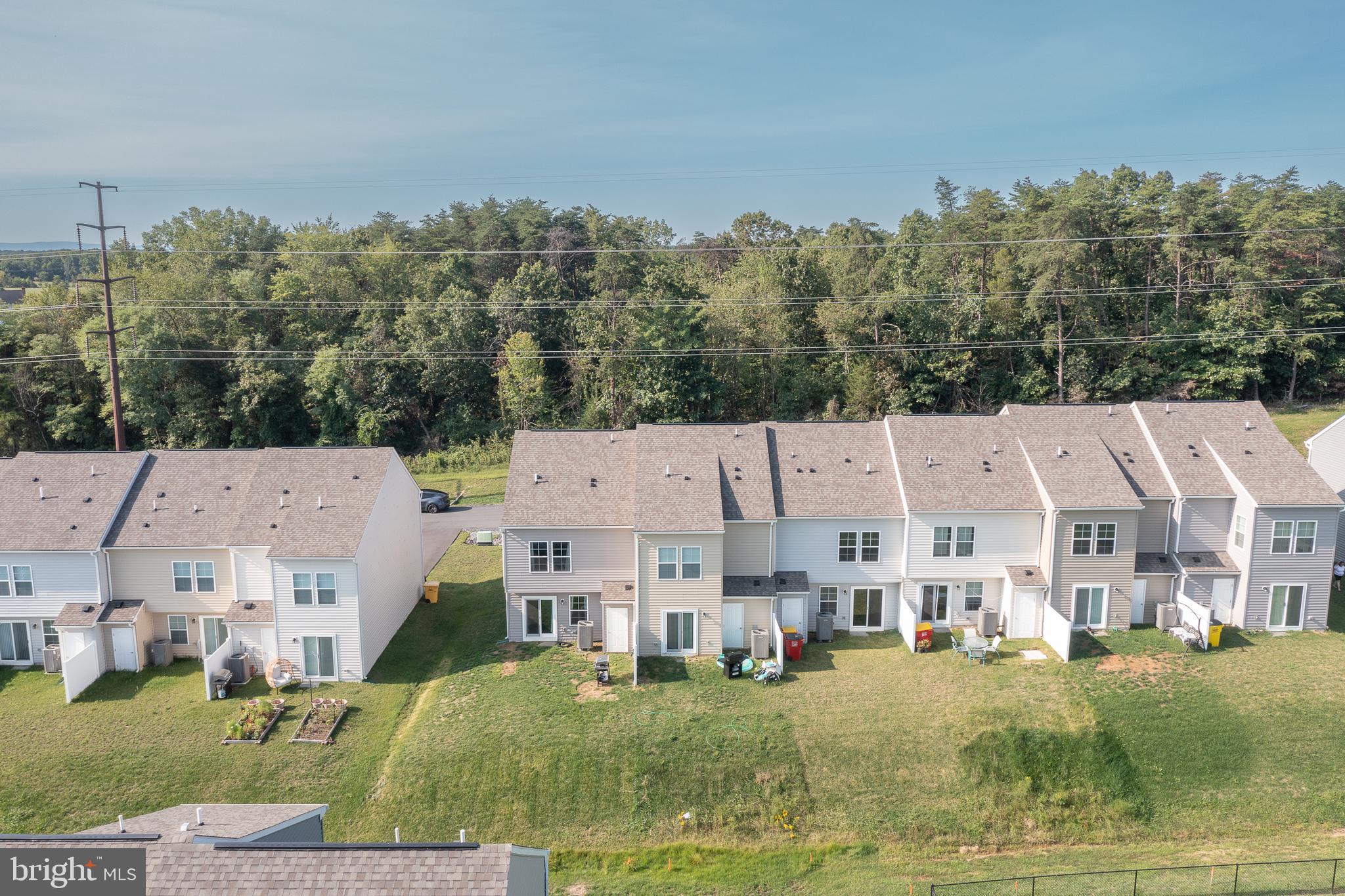 WHISPERING PINES - Residential Lease