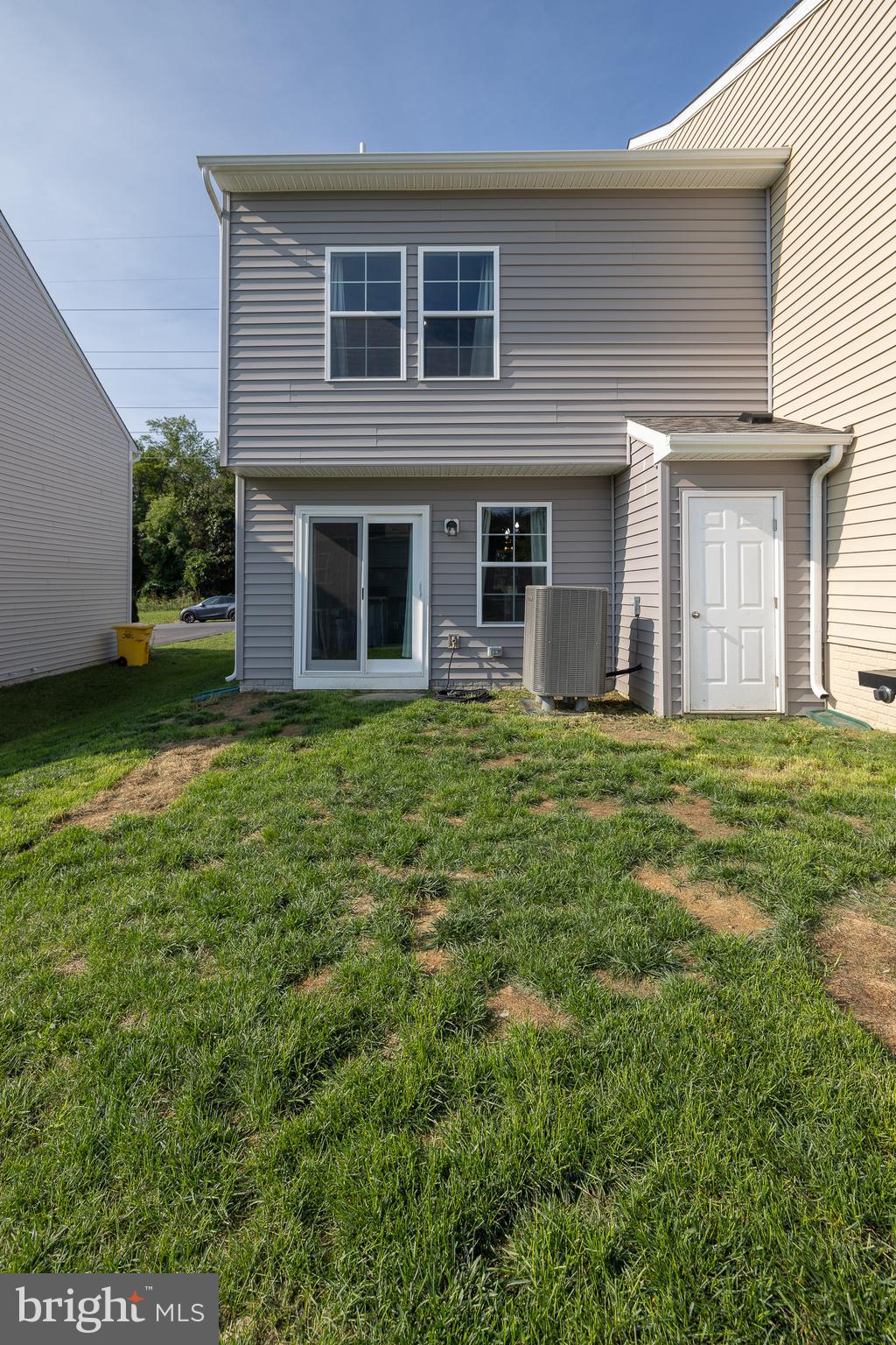 WHISPERING PINES - Residential Lease