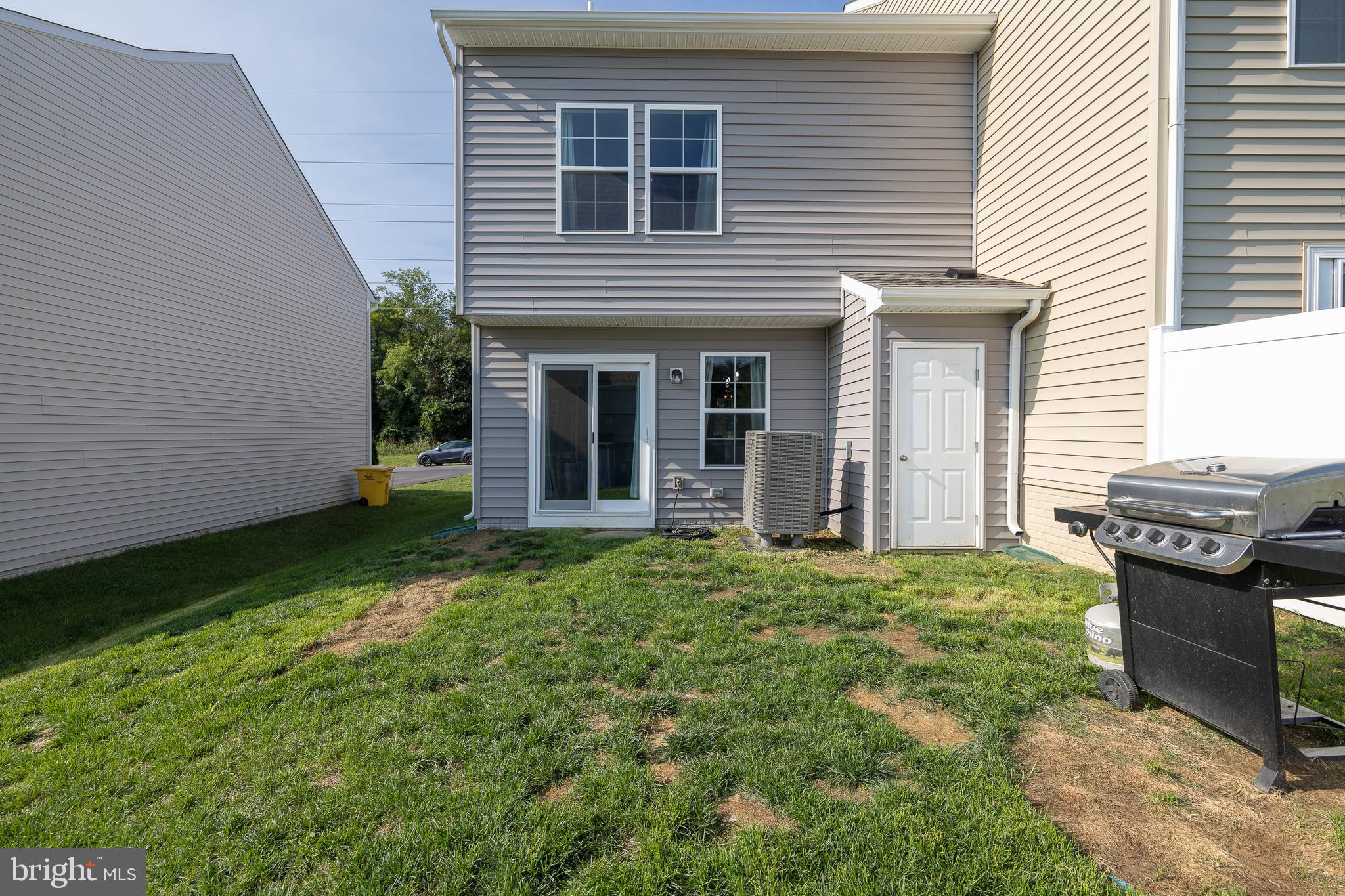 WHISPERING PINES - Residential Lease