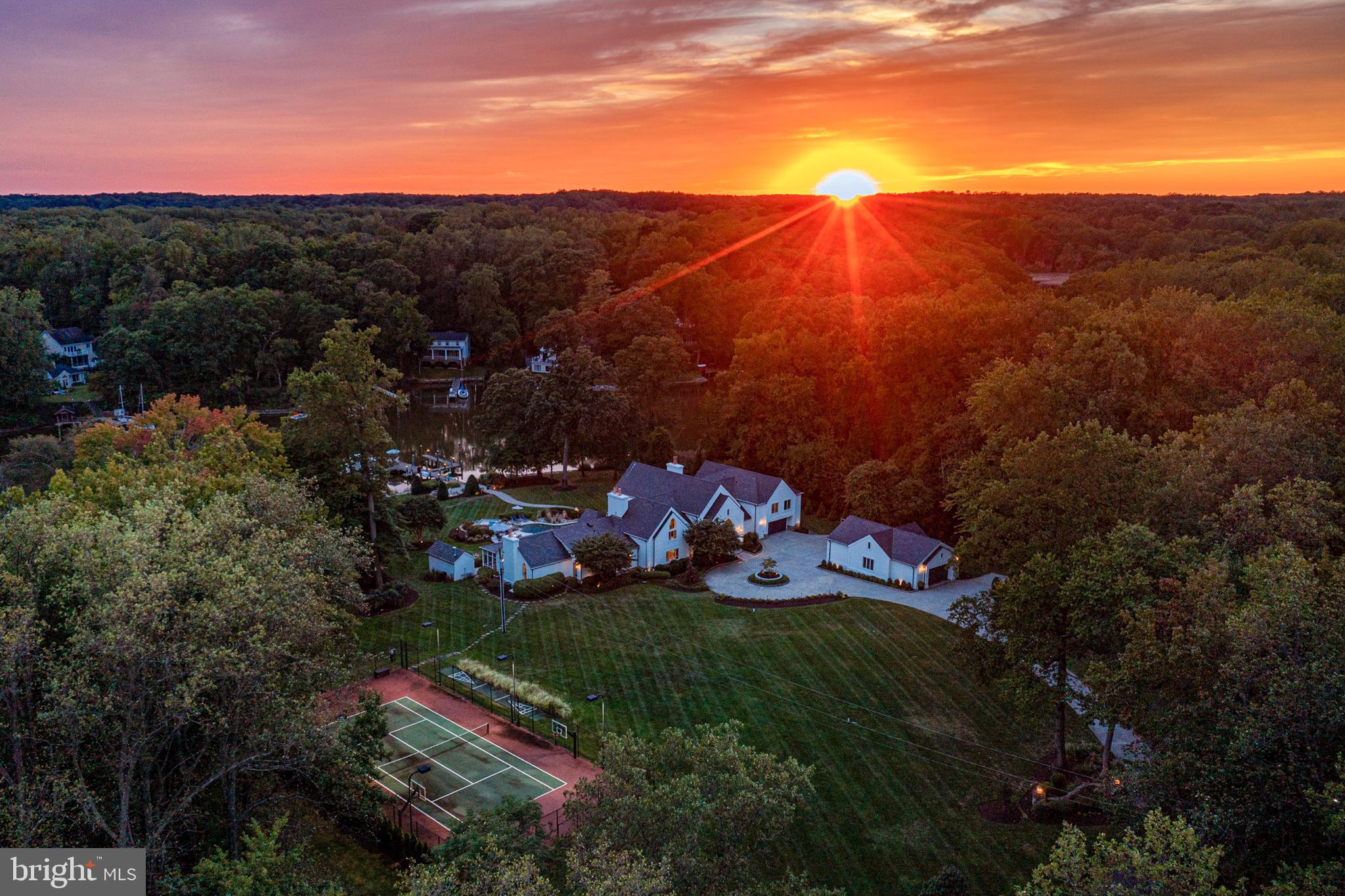 1524 CEDAR LANE FARM ROAD