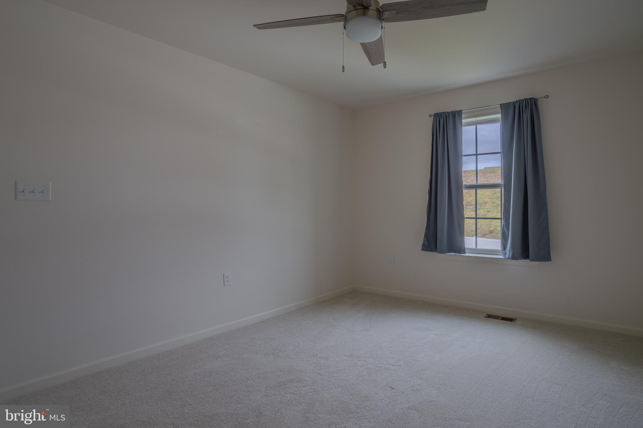 SPRINGDALE FARM - Residential