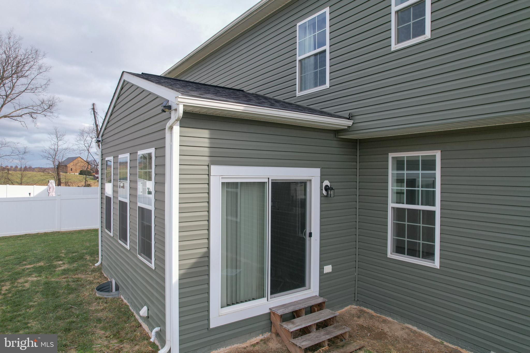 SPRINGDALE FARM - Residential