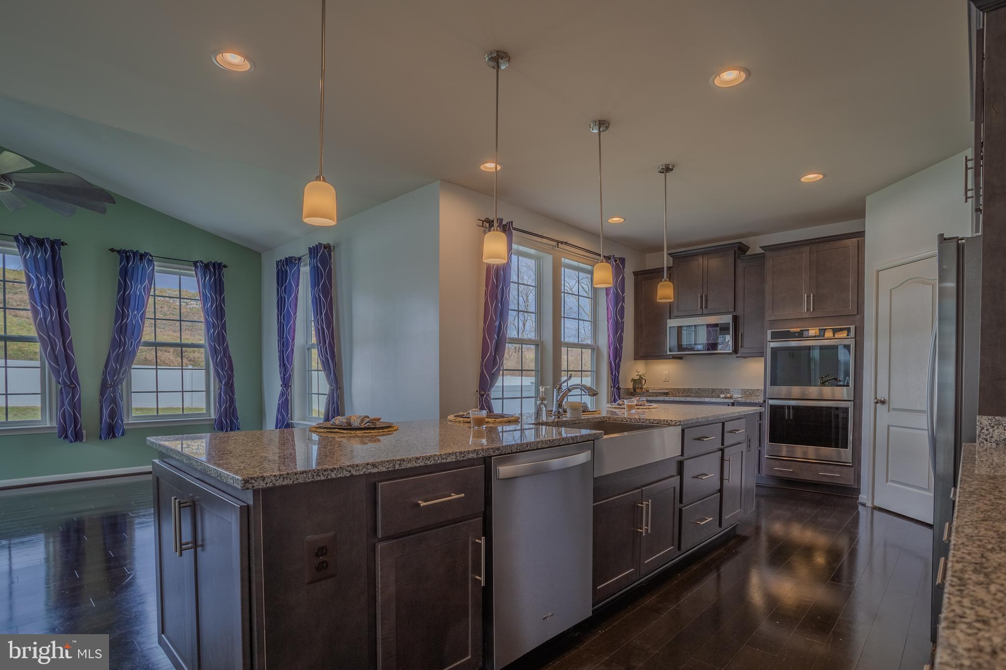 SPRINGDALE FARM - Residential