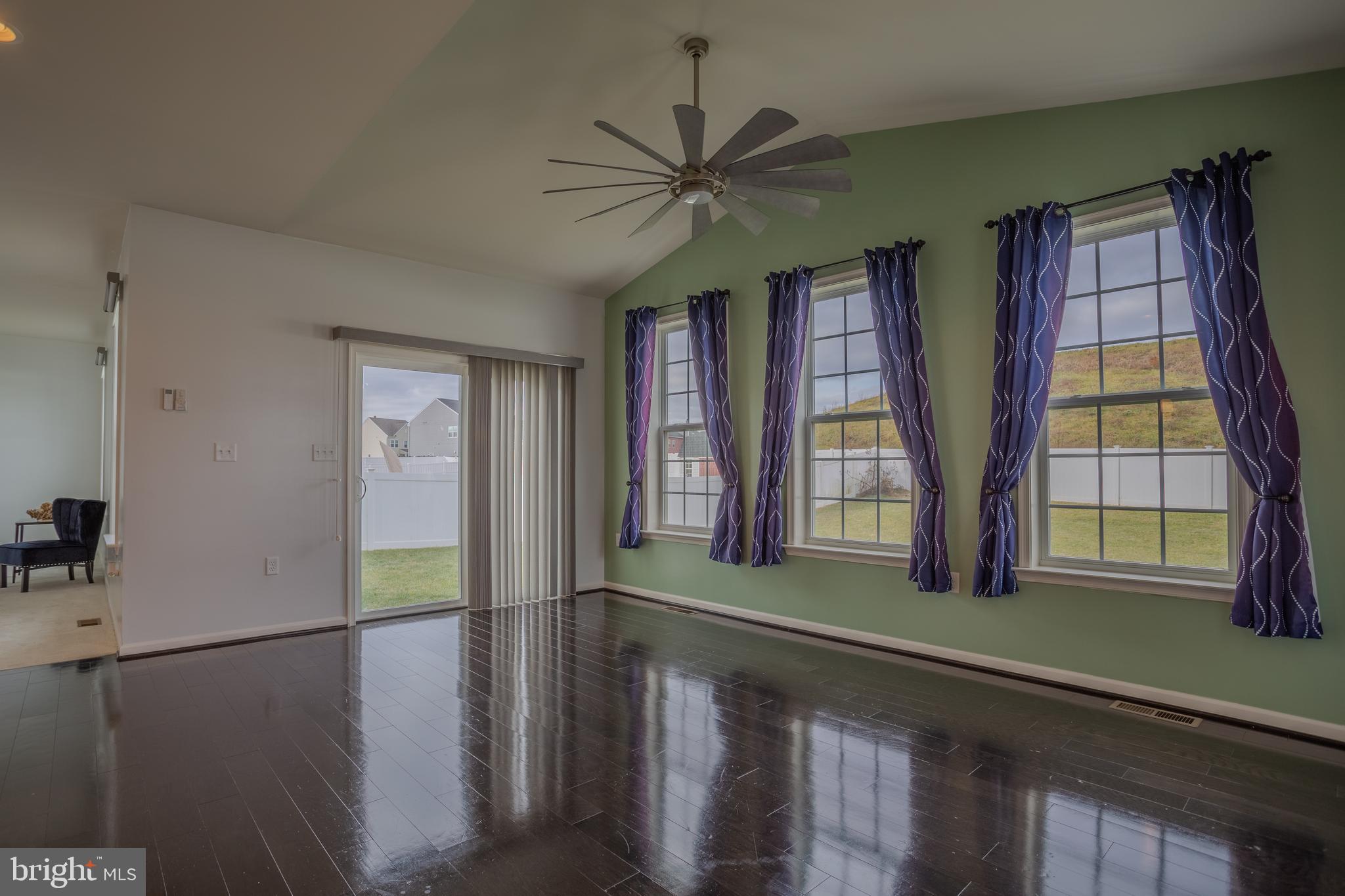 SPRINGDALE FARM - Residential