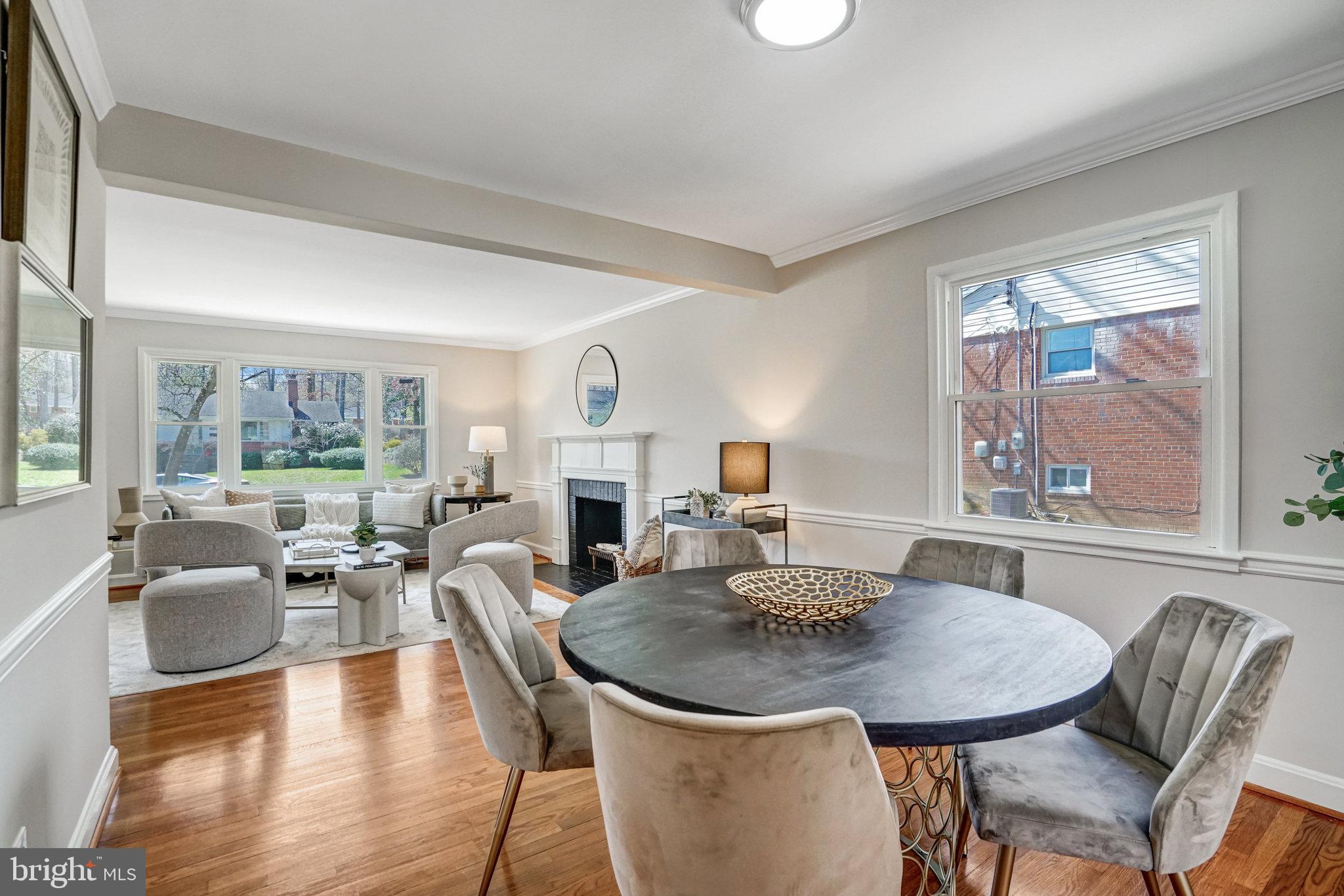 LINCOLNIA HILLS - Residential