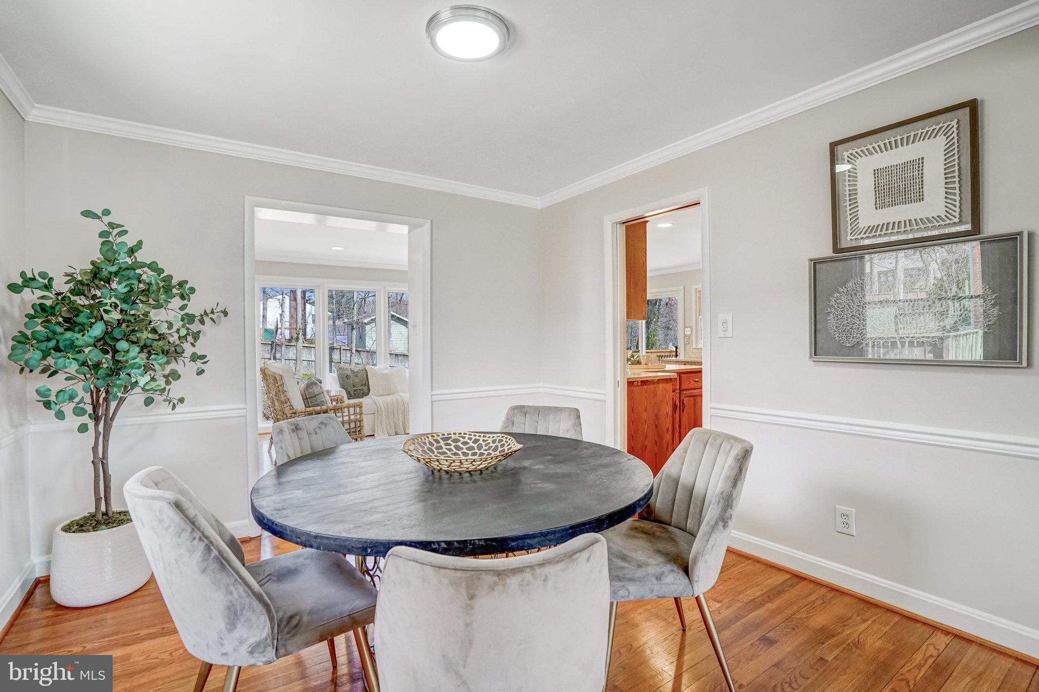 LINCOLNIA HILLS - Residential