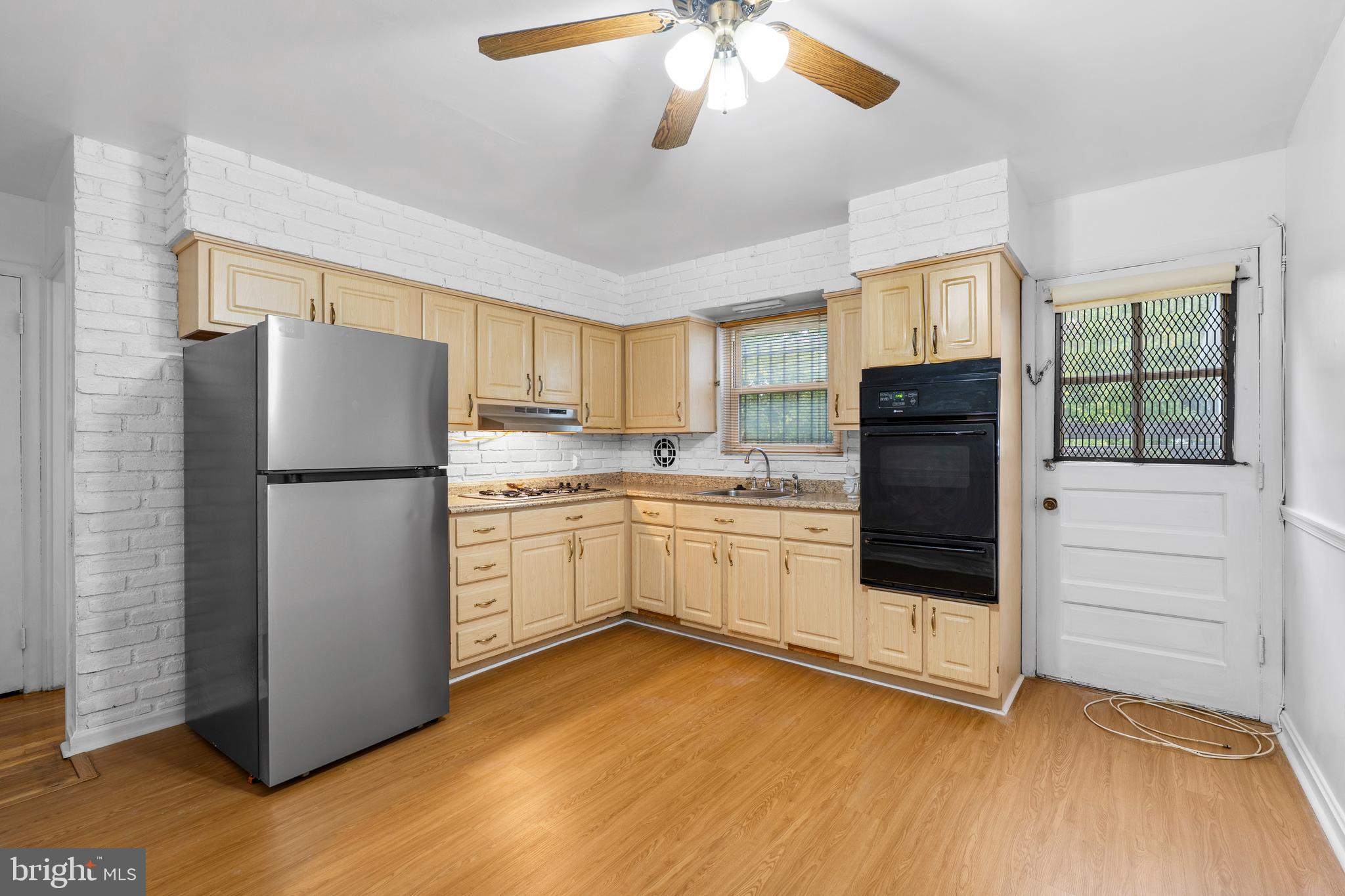 2204 OLSON COURT
