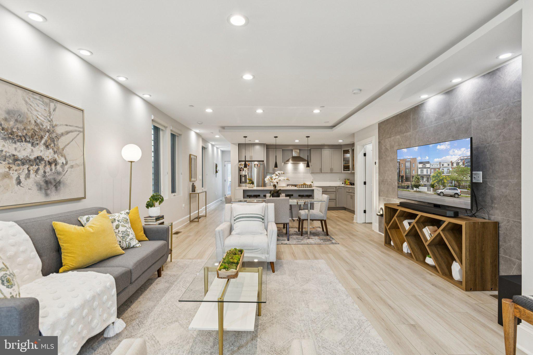 2108 4TH STREET NE A