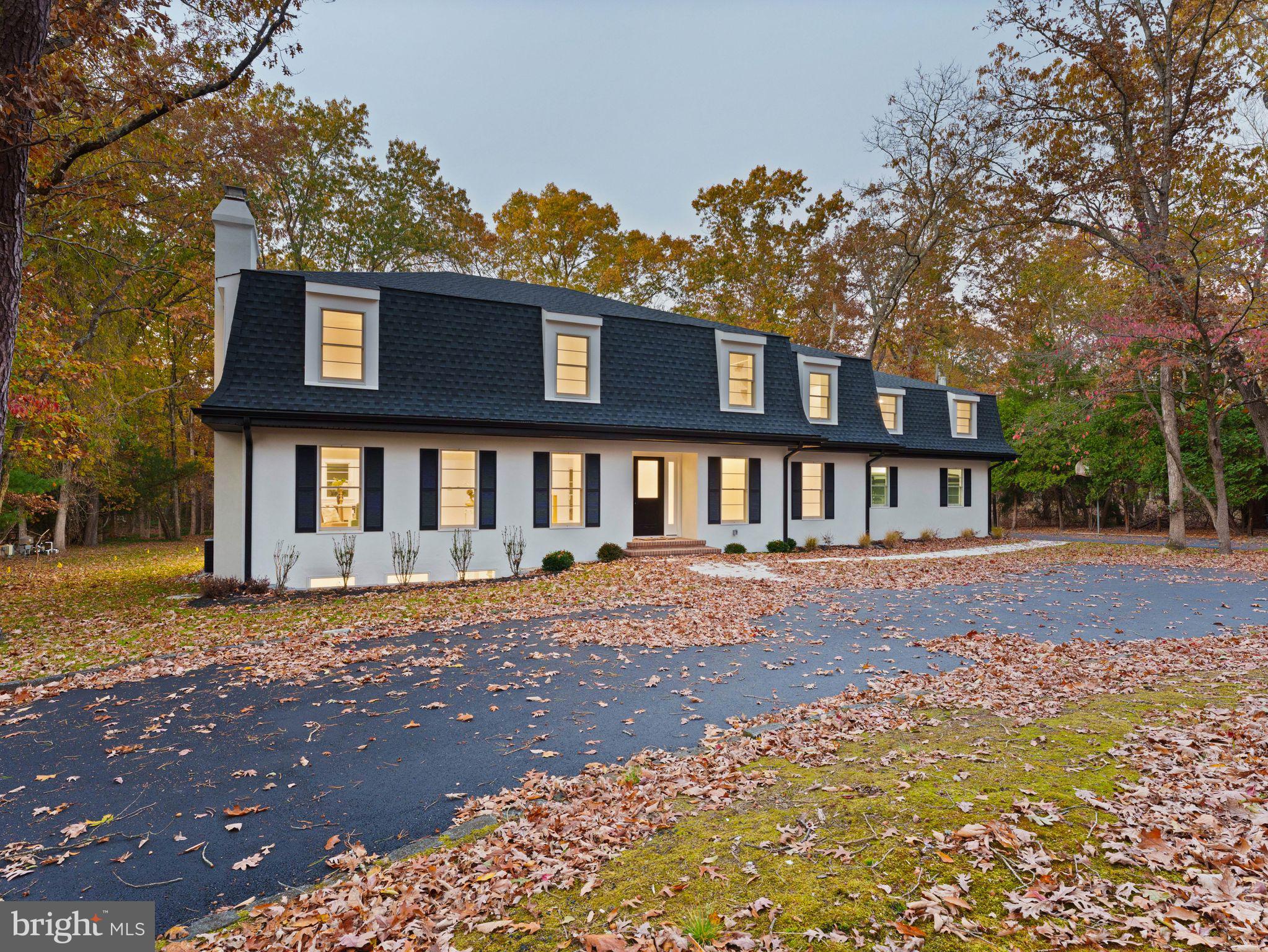 40 E CENTENNIAL DRIVE