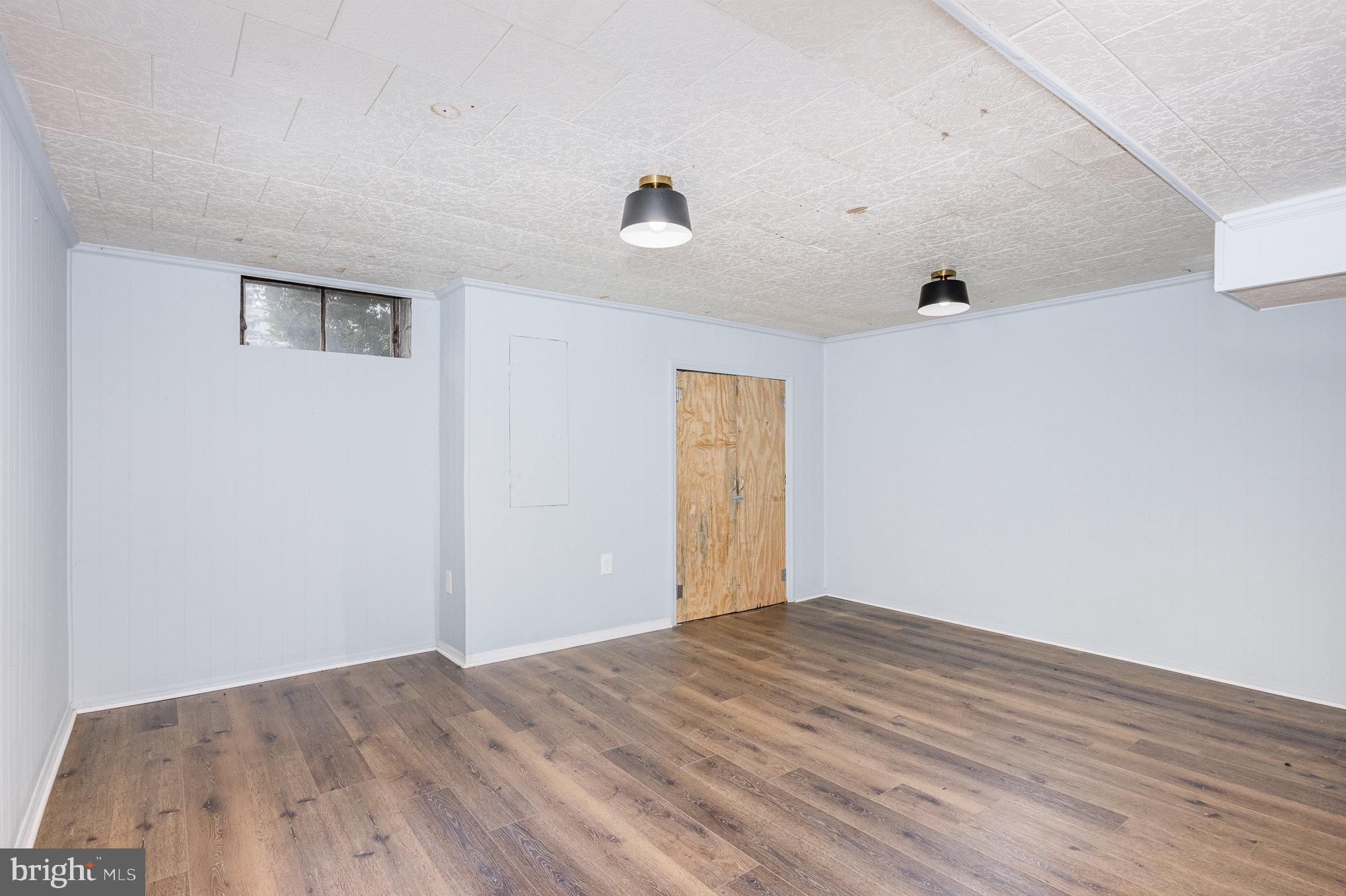 BROOKLYN - Residential