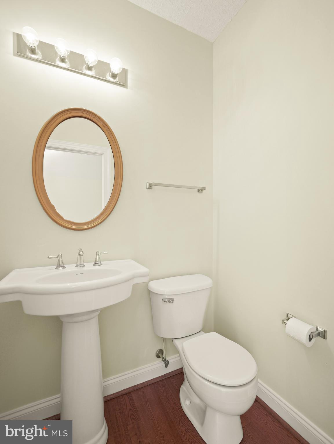 RIVERSIDE ON THE POTOMAC - Residential