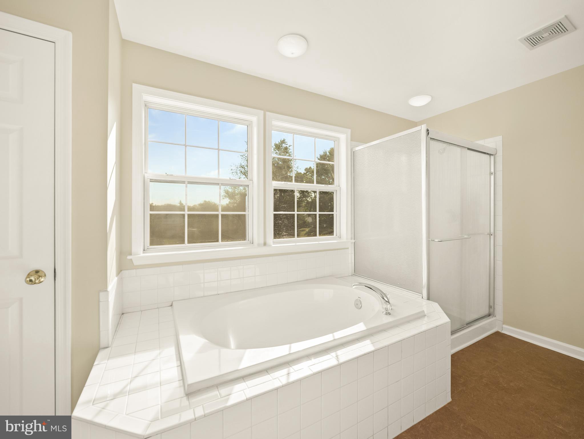 RIVERSIDE ON THE POTOMAC - Residential