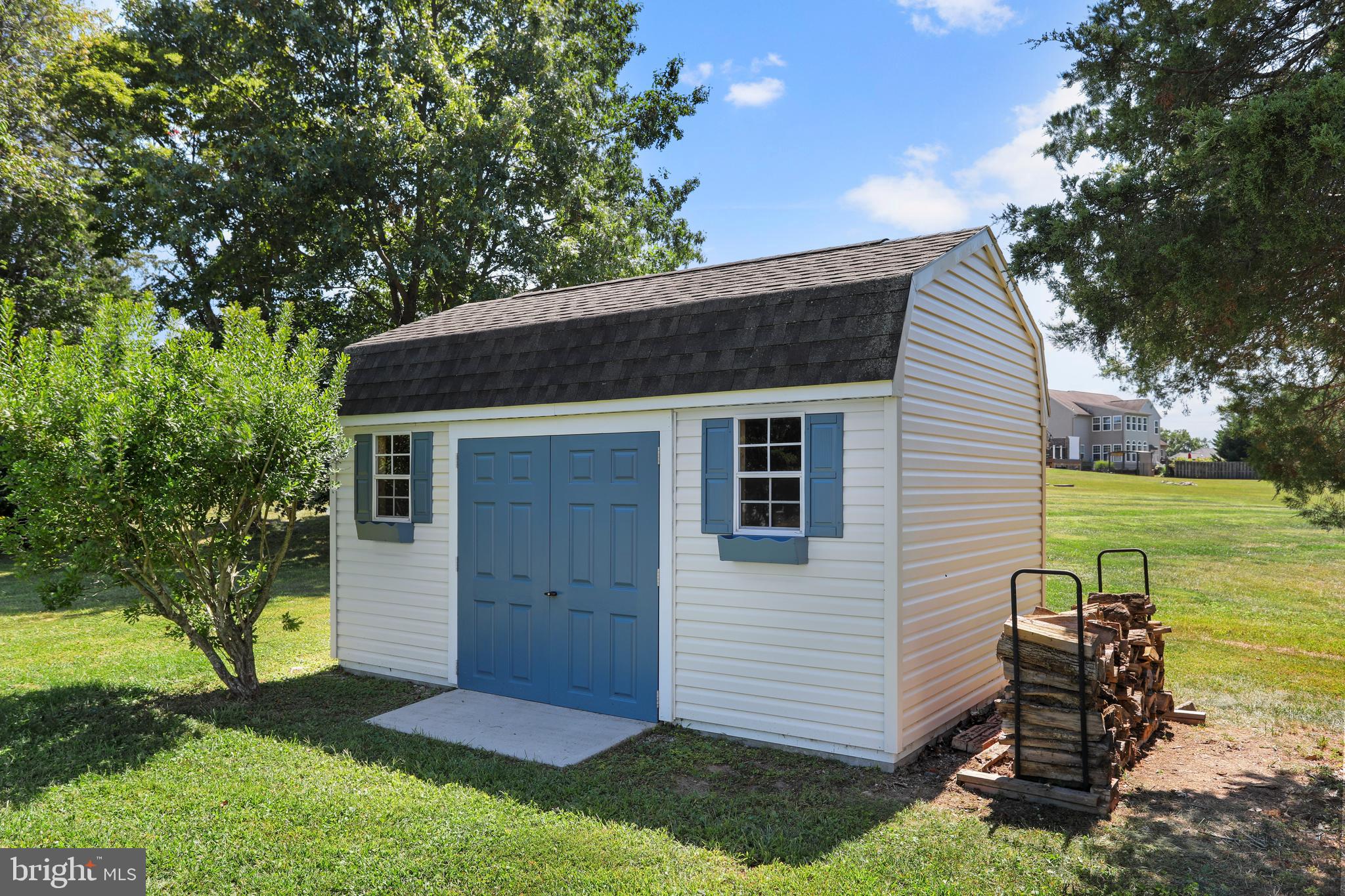 RIVERSIDE ON THE POTOMAC - Residential