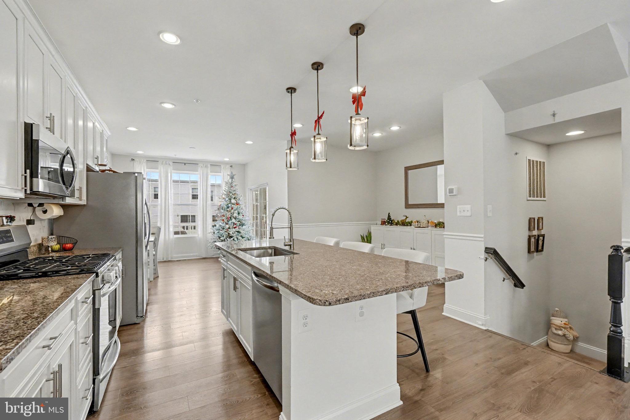 BEECH CREEK - Residential